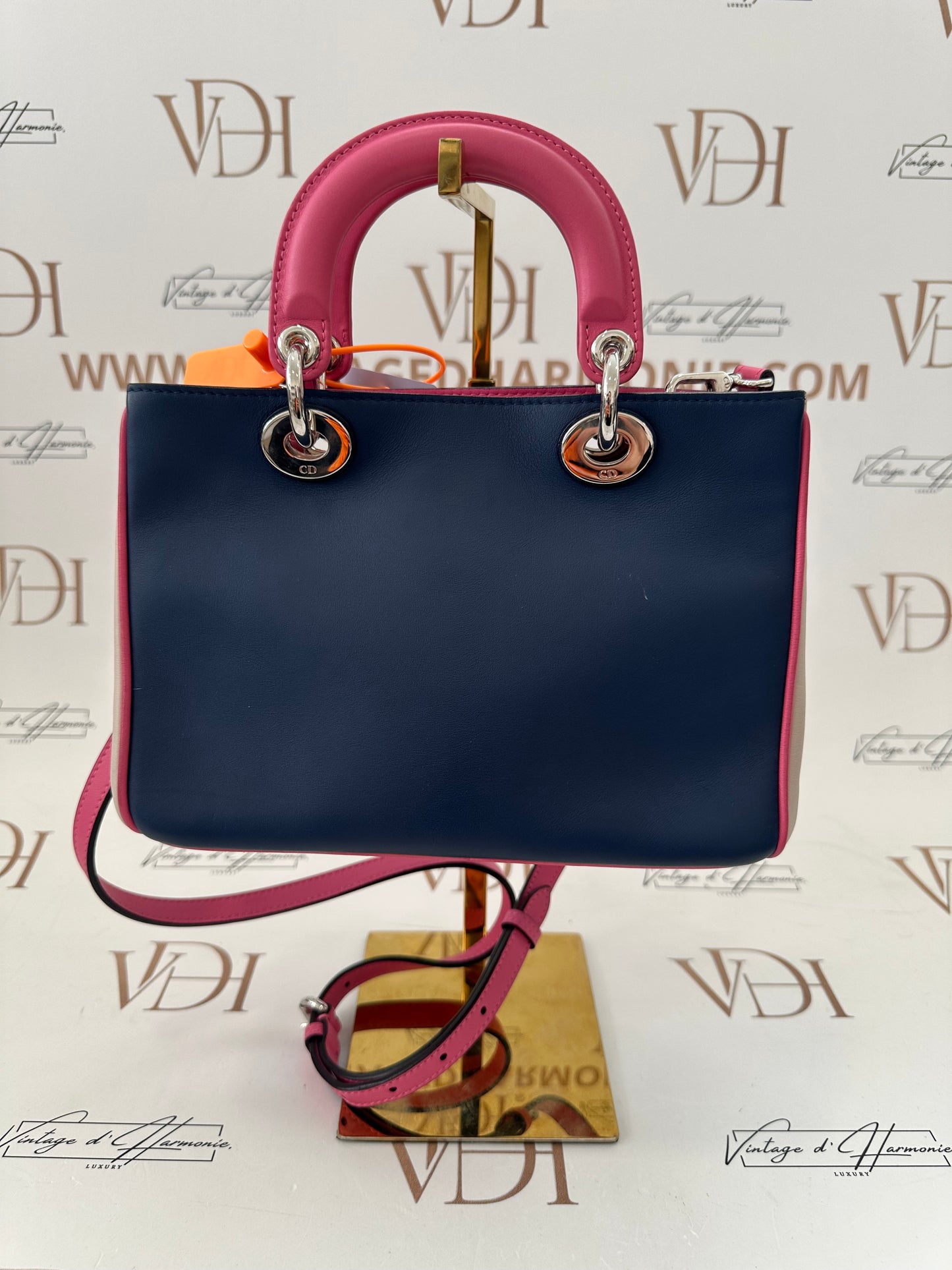 200844 - Dior Nano