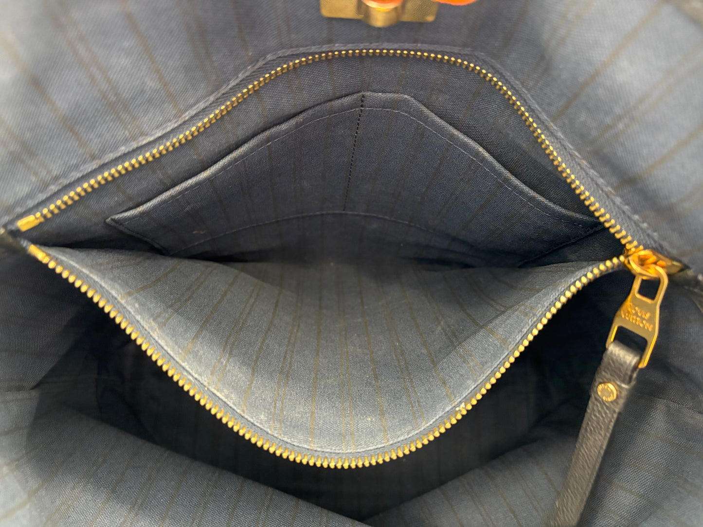 018819 - Louis Vuitton Citadine PM