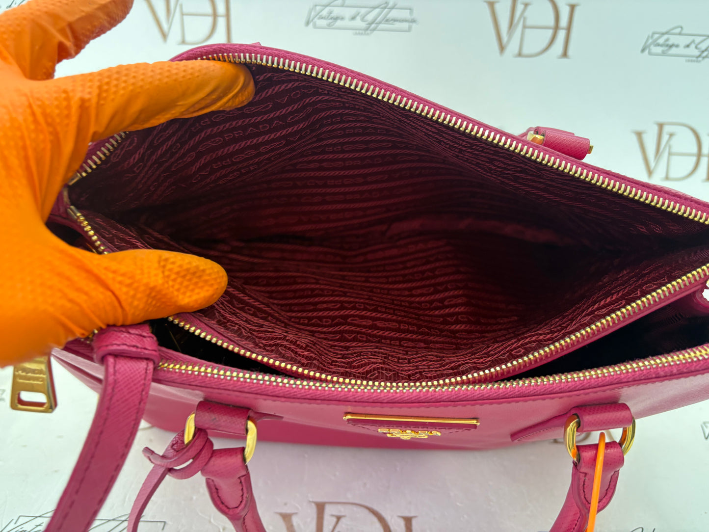 201015 - Prada Galleria Pink