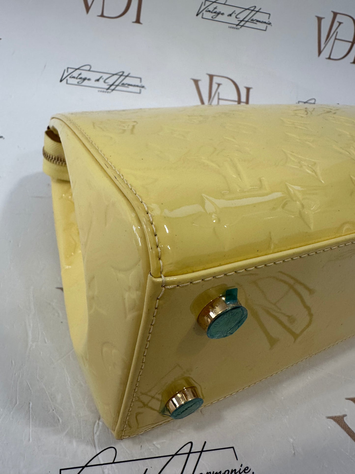 382690 - Louis Vuitton Brea