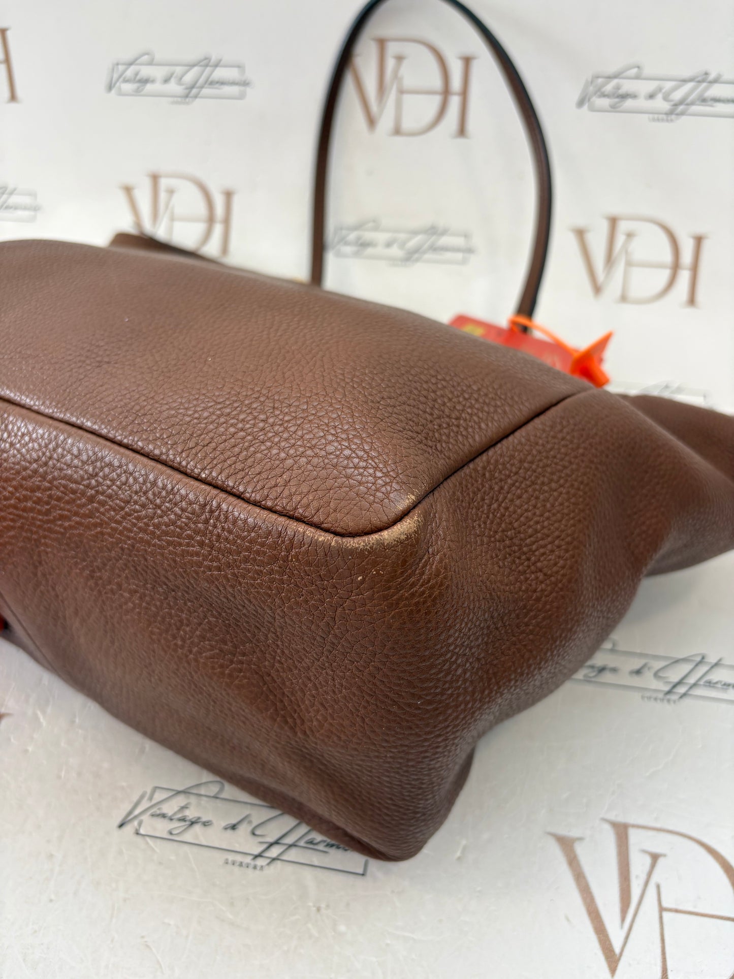 201591 - Gucci Brown
