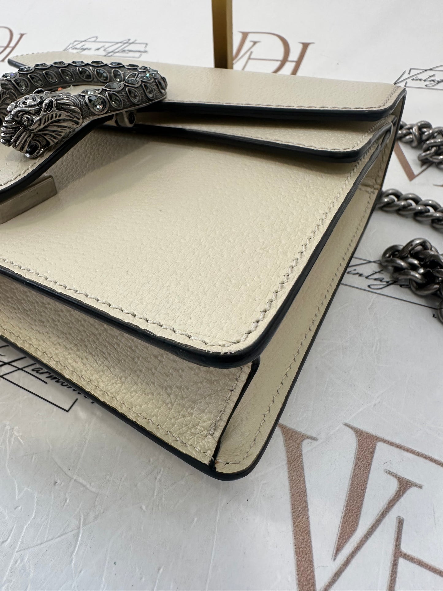 382470 - Gucci Dionysus