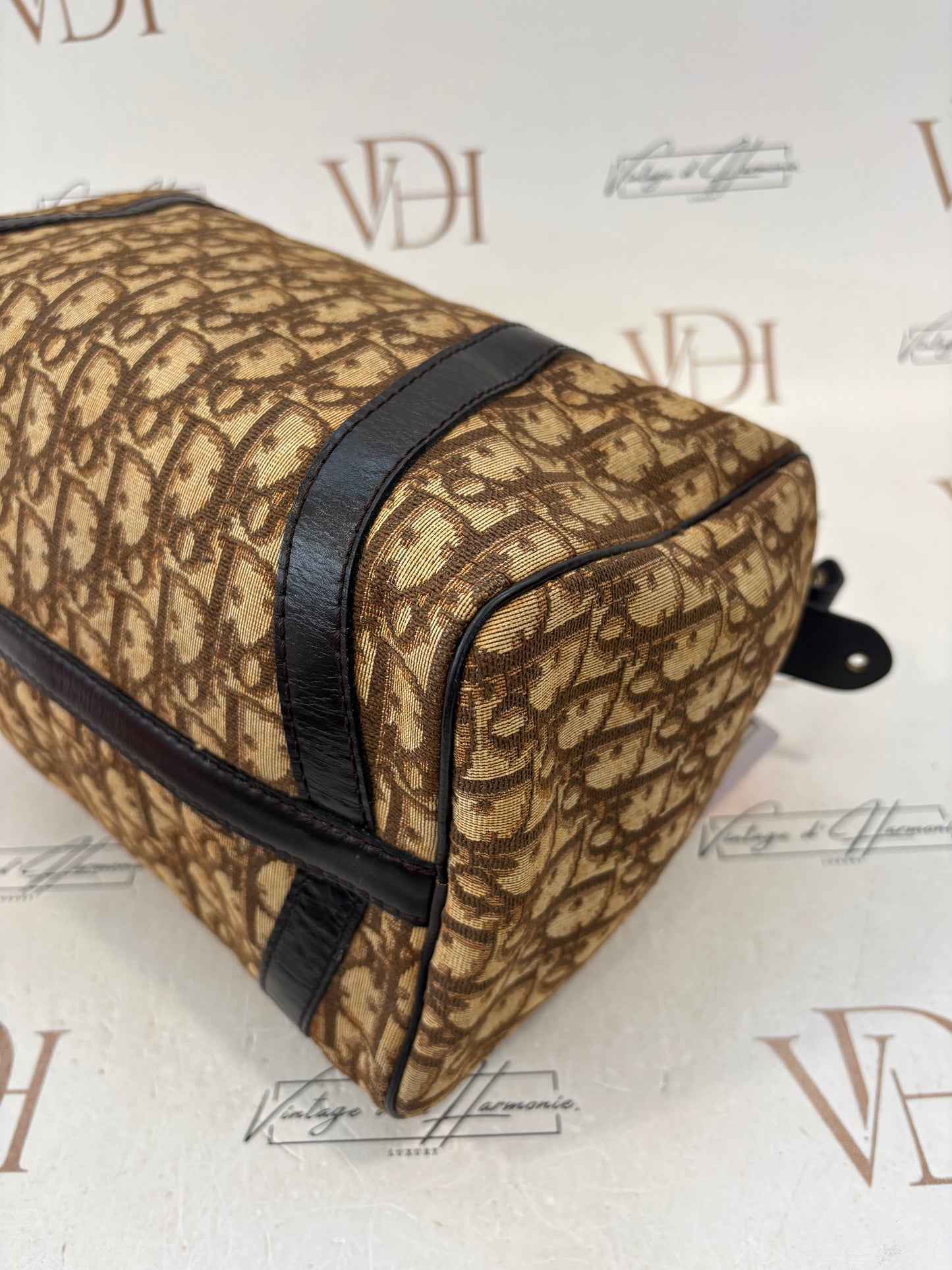 018597 - Christian Dior Brown Trotter Duffle