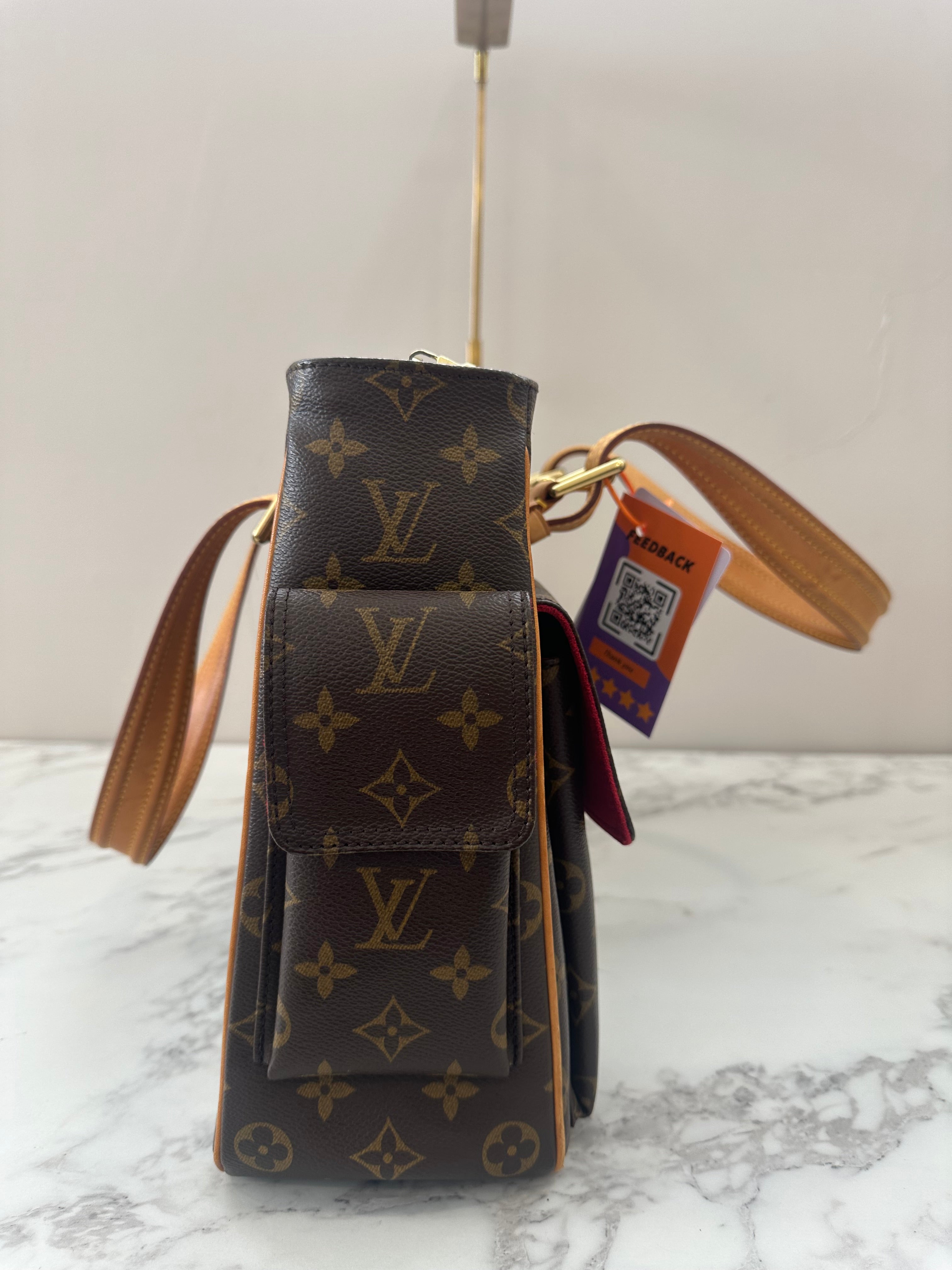 Louis Vuitton Exanthri cite