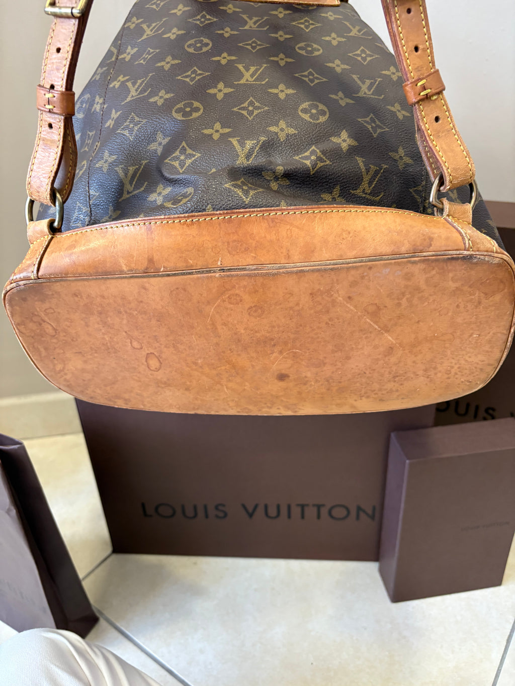 Louis Vuitton Montsouris GM