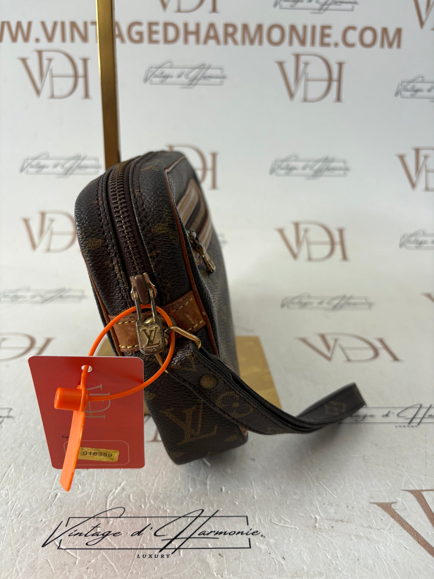 018359 - Louis Vuitton Marly Dragonne GM