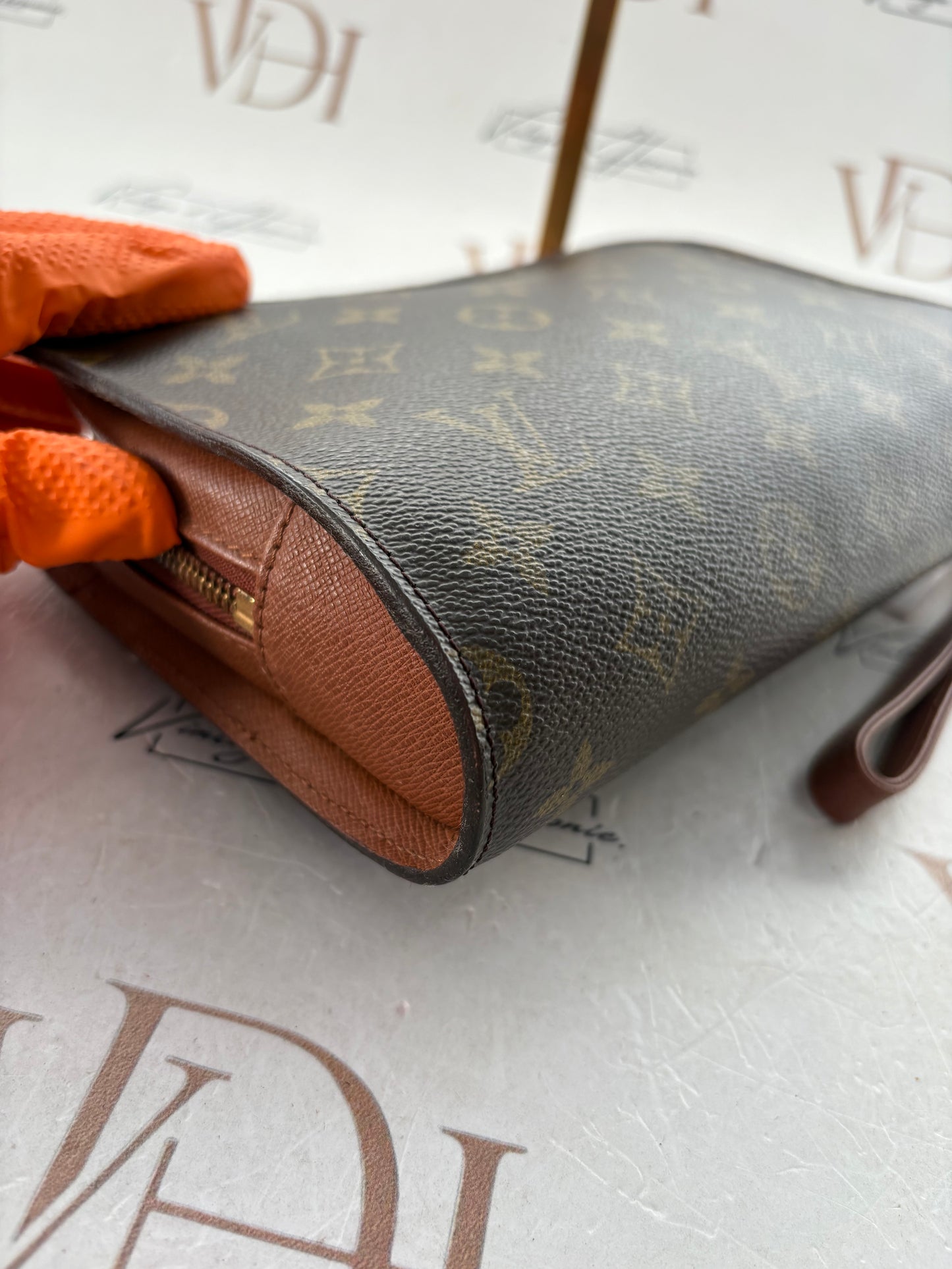 018918 - Louis Vuitton Orsay