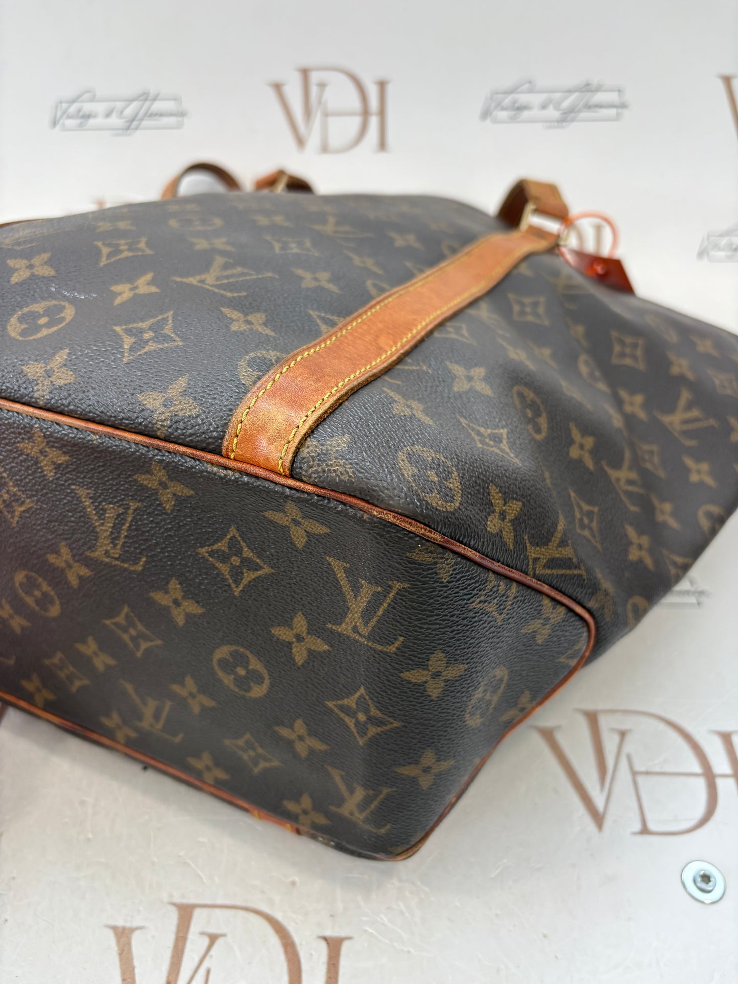 018136 - Louis Vuitton Sac Shopping
