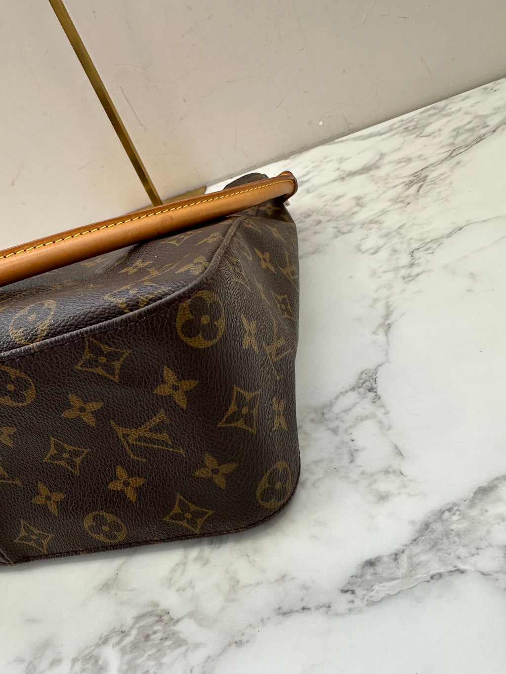 Louis Vuitton Looping GM