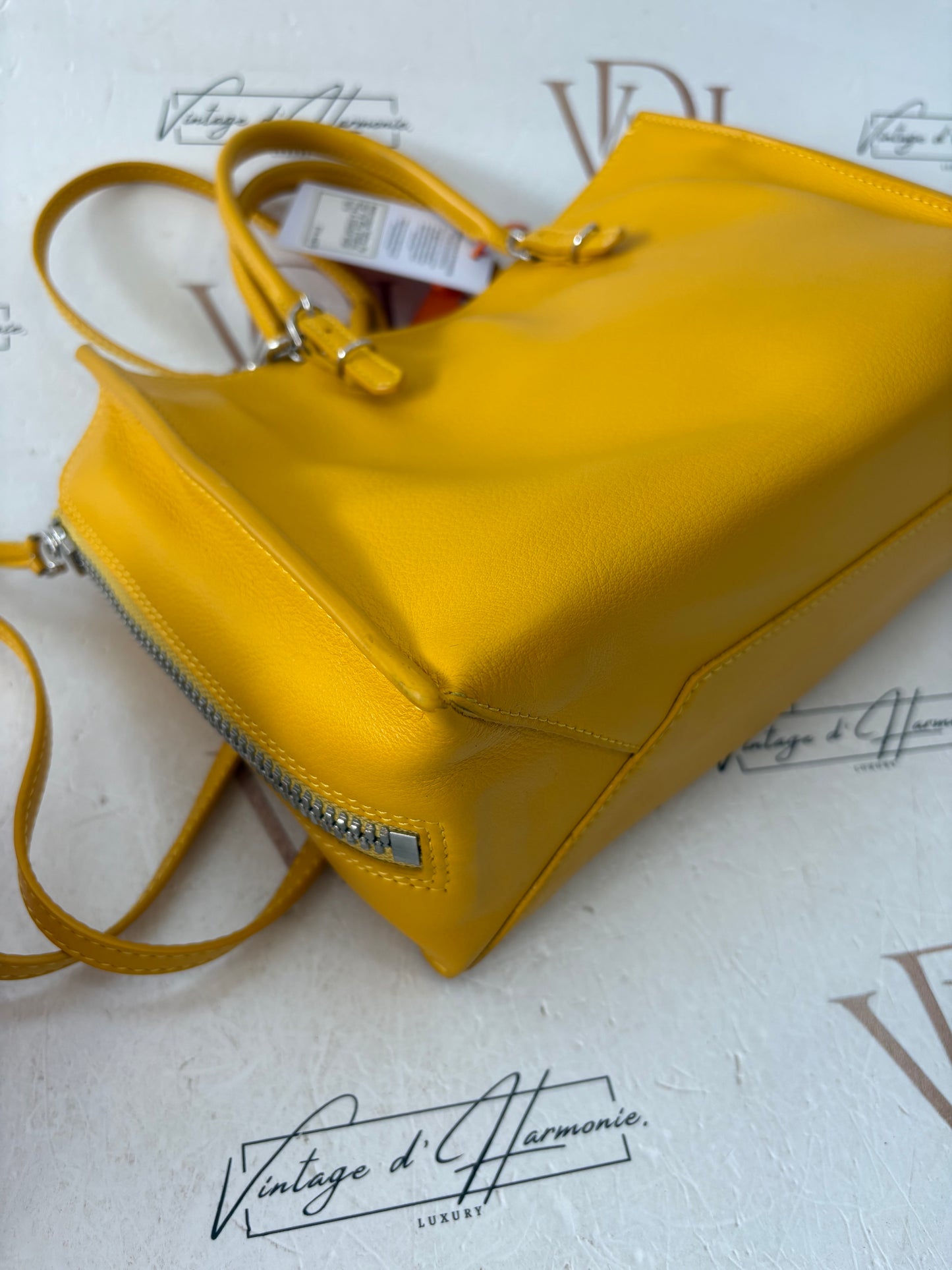 018605 - Balenciaga Yellow Papier