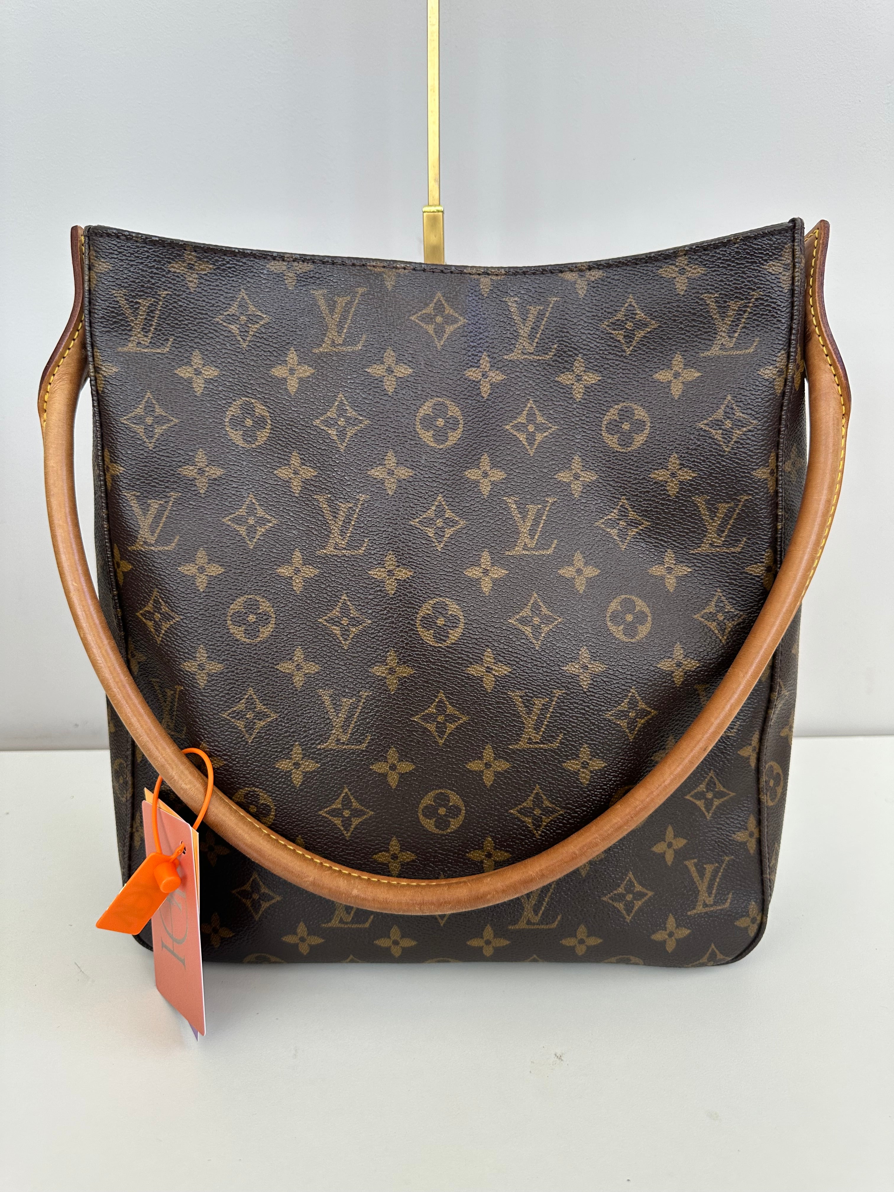 Louis Vuitton Looping GM