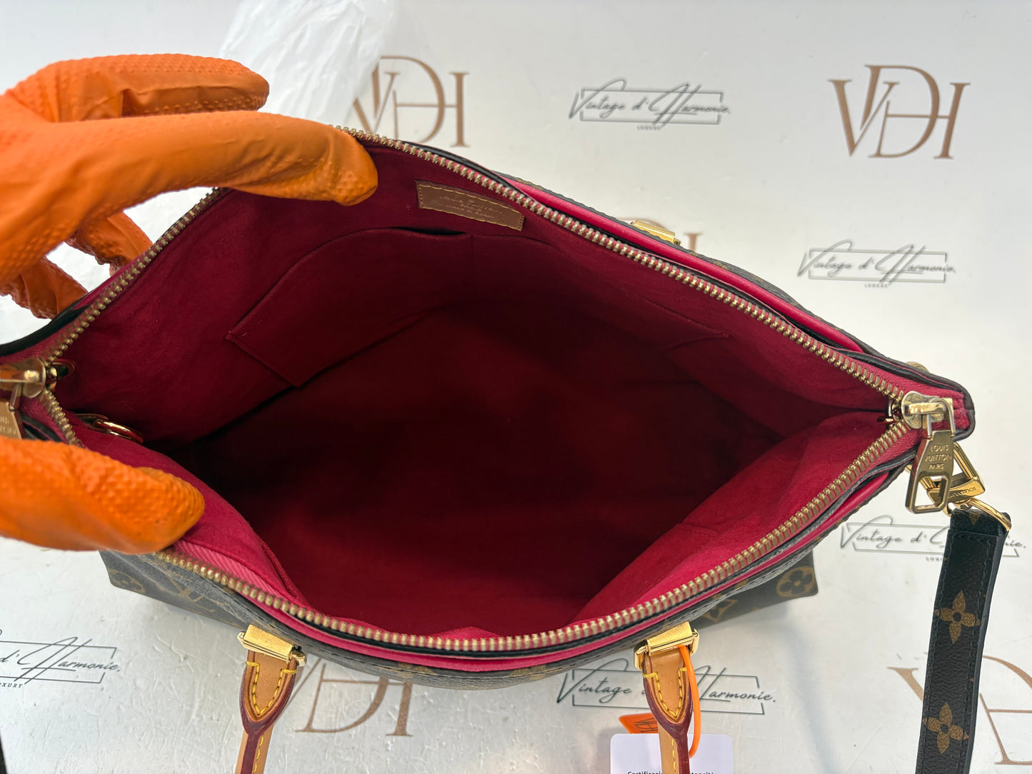 201673 - Louis Vuitton Pallas