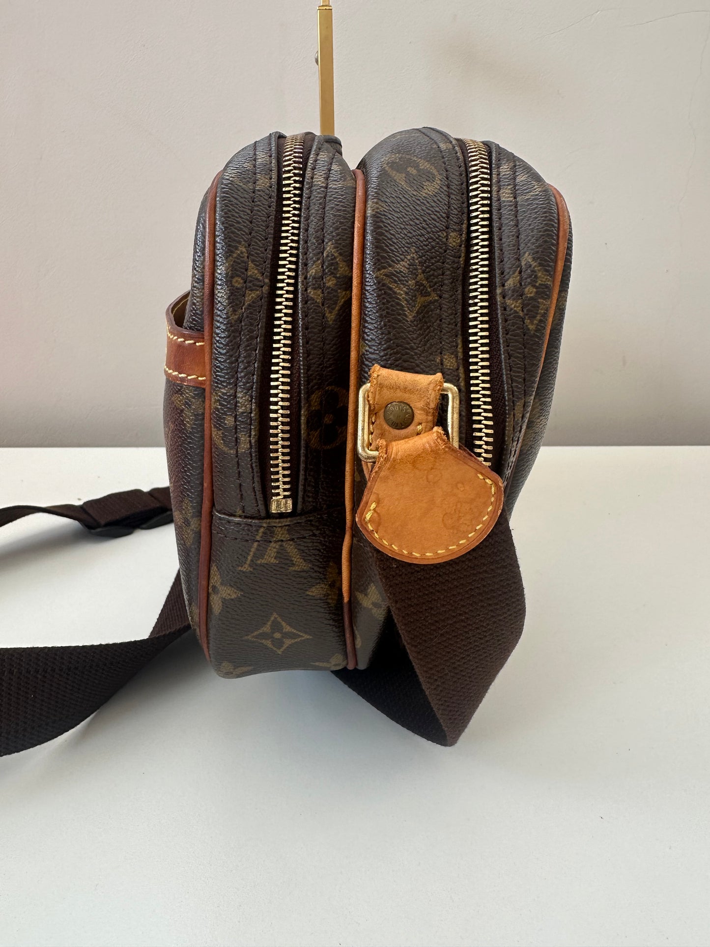 Louis Vuitton Reporter PM