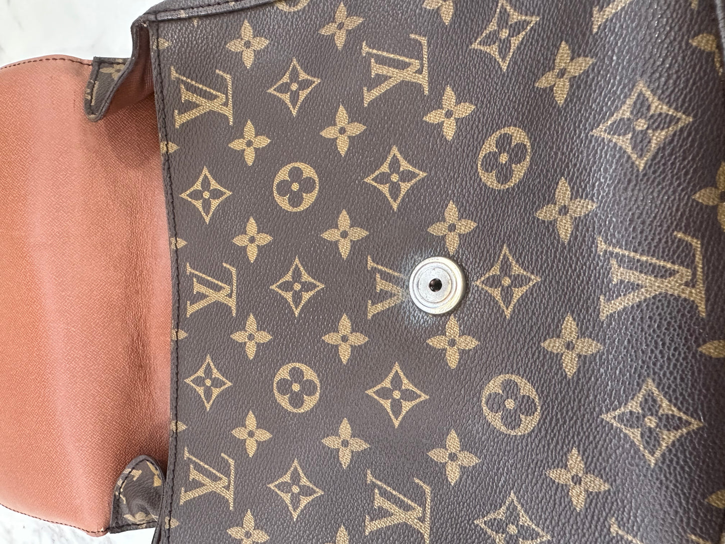 Louis Vuitton Saint Cloud GM