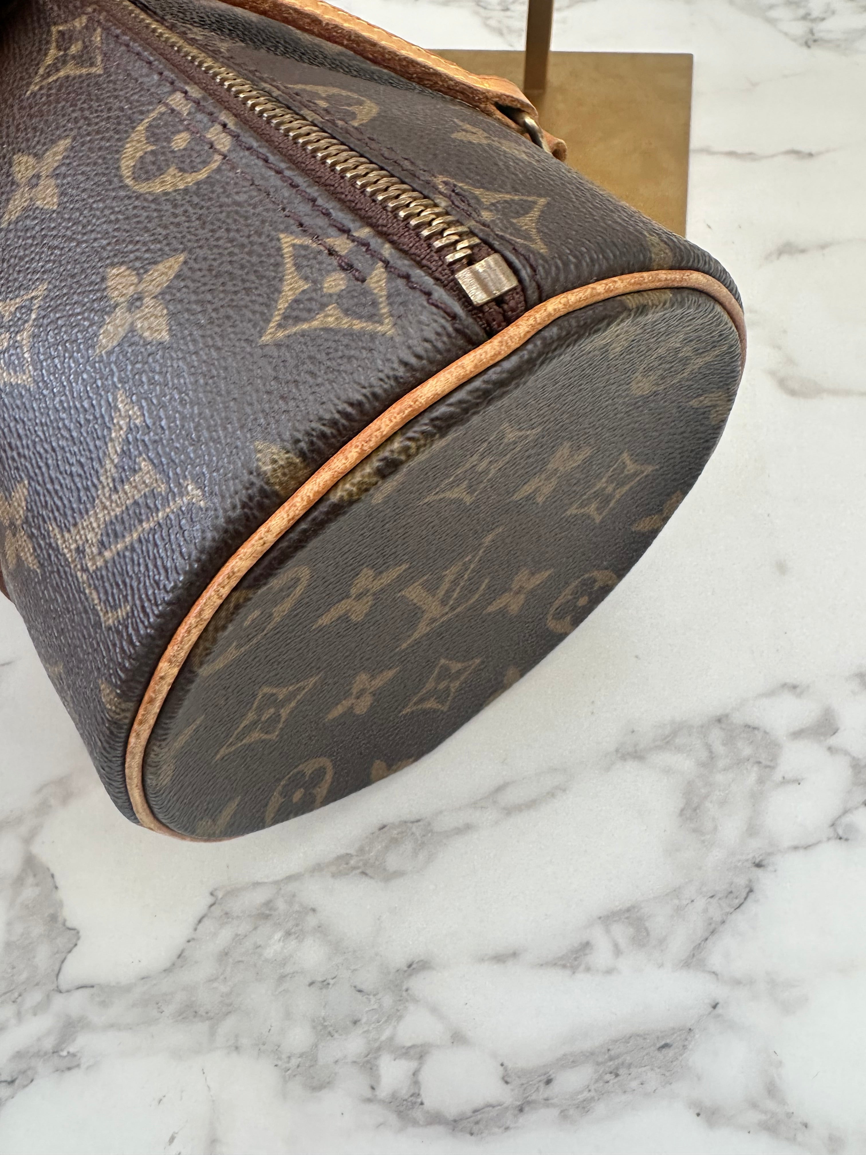 Louis Vuitton Papillon 26