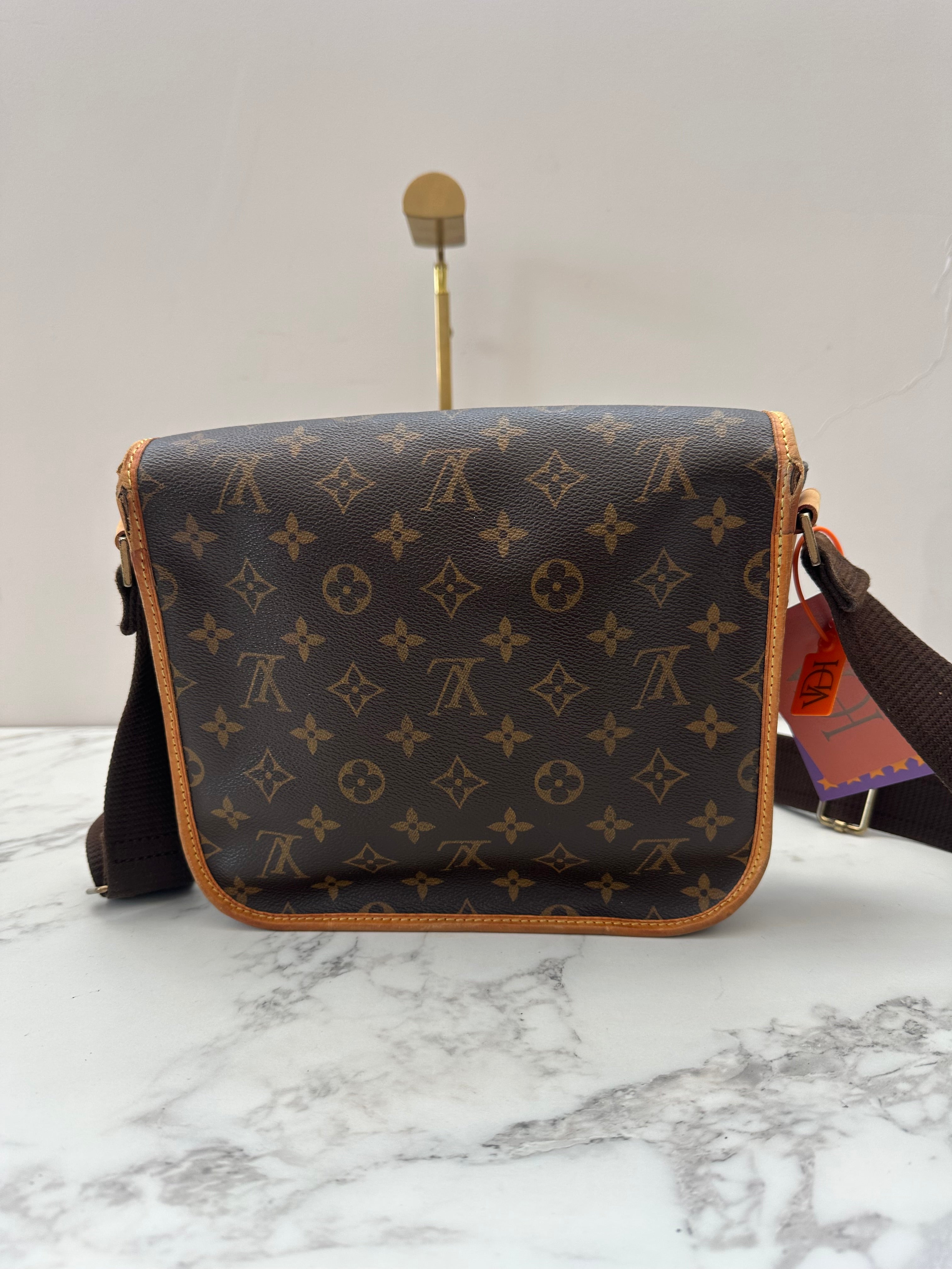 Louis Vuitton Messenger Bosphore