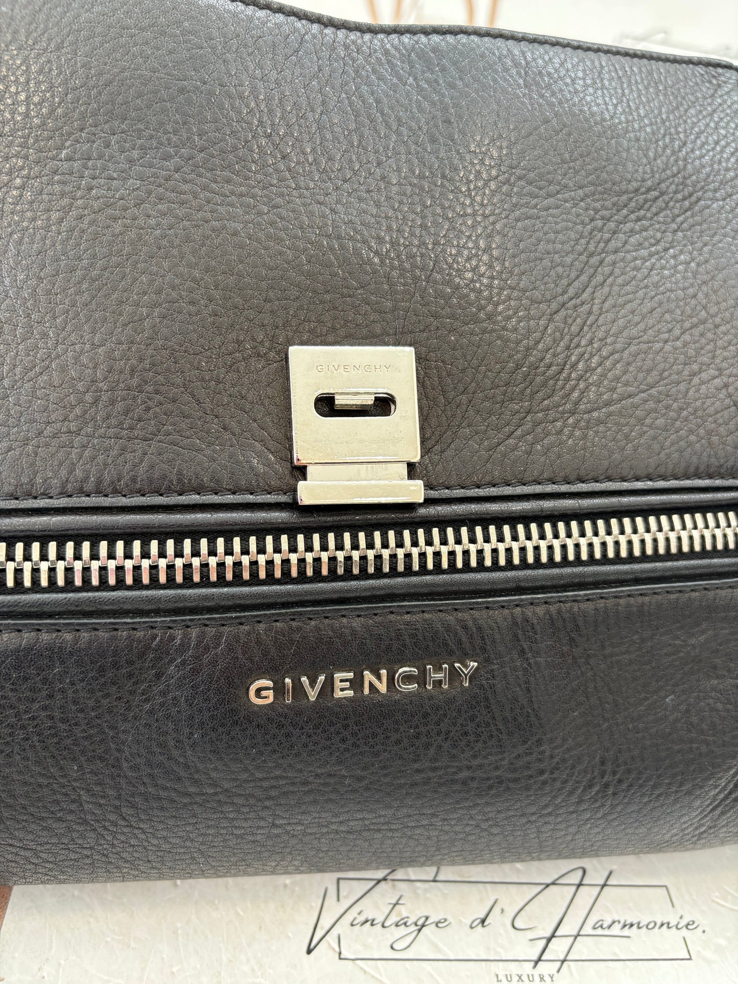 201276 - Givenchy Pandora