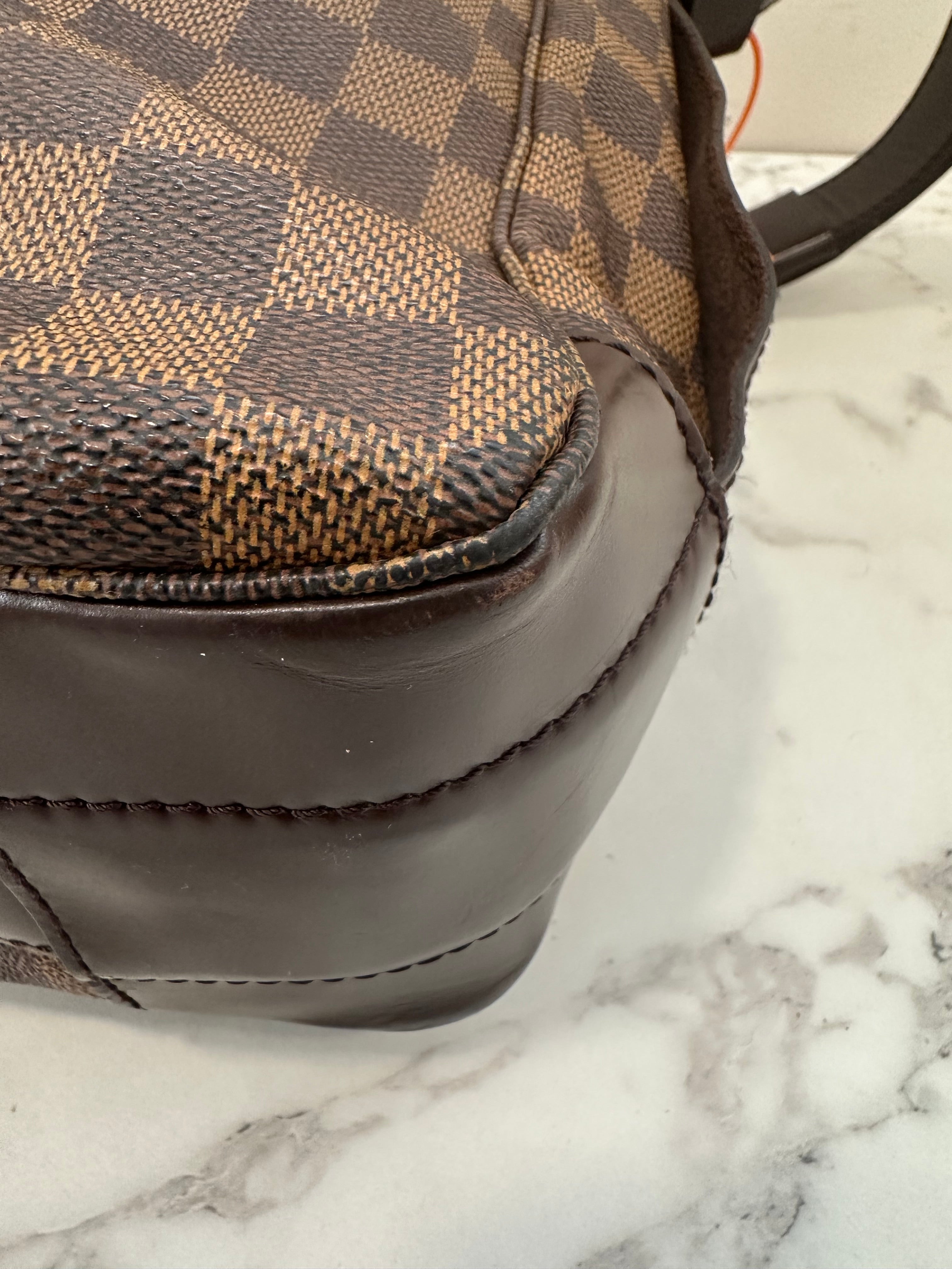 Louis Vuitton Bastille Damier