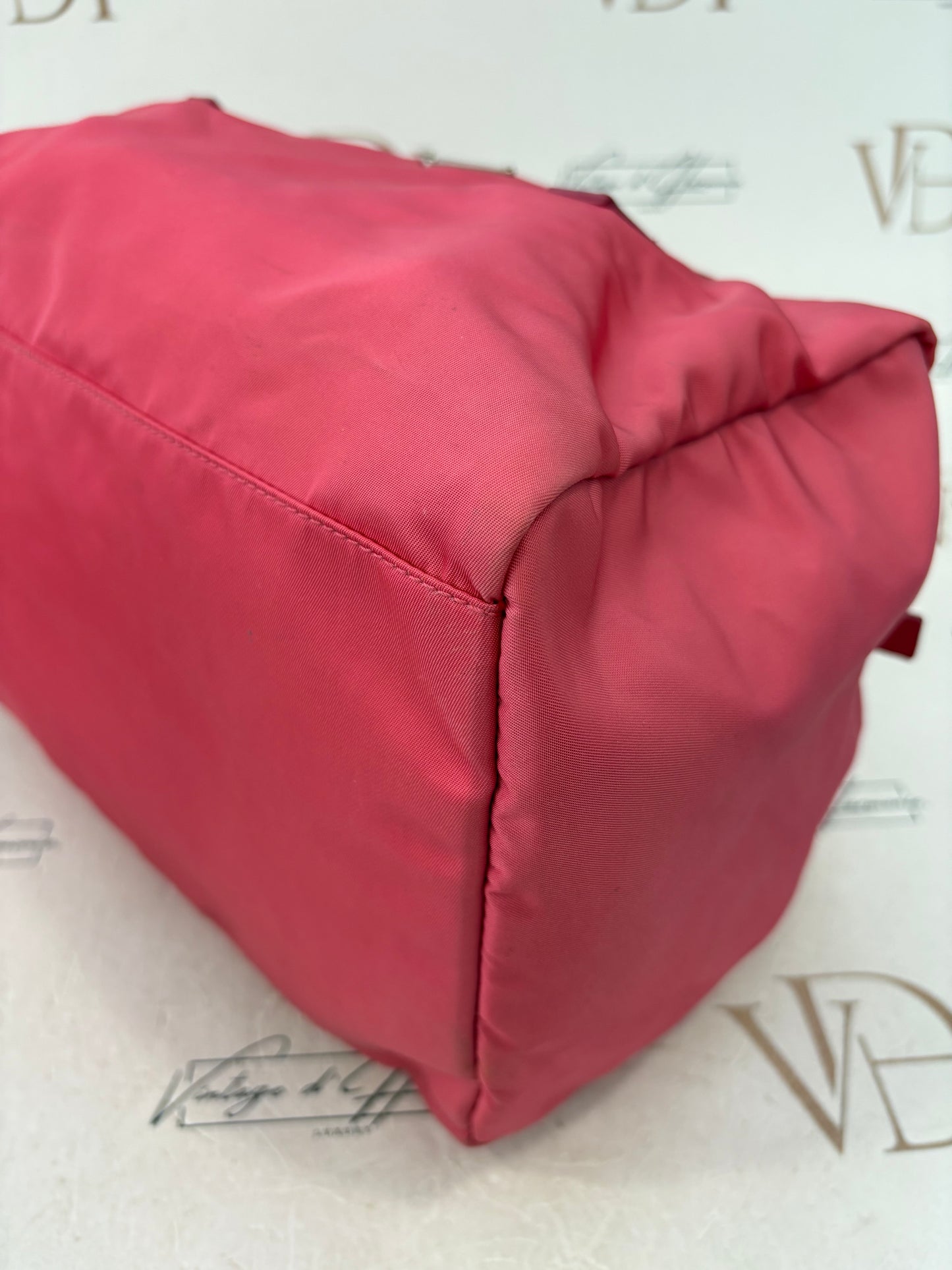 384223 - Prada Nylon
