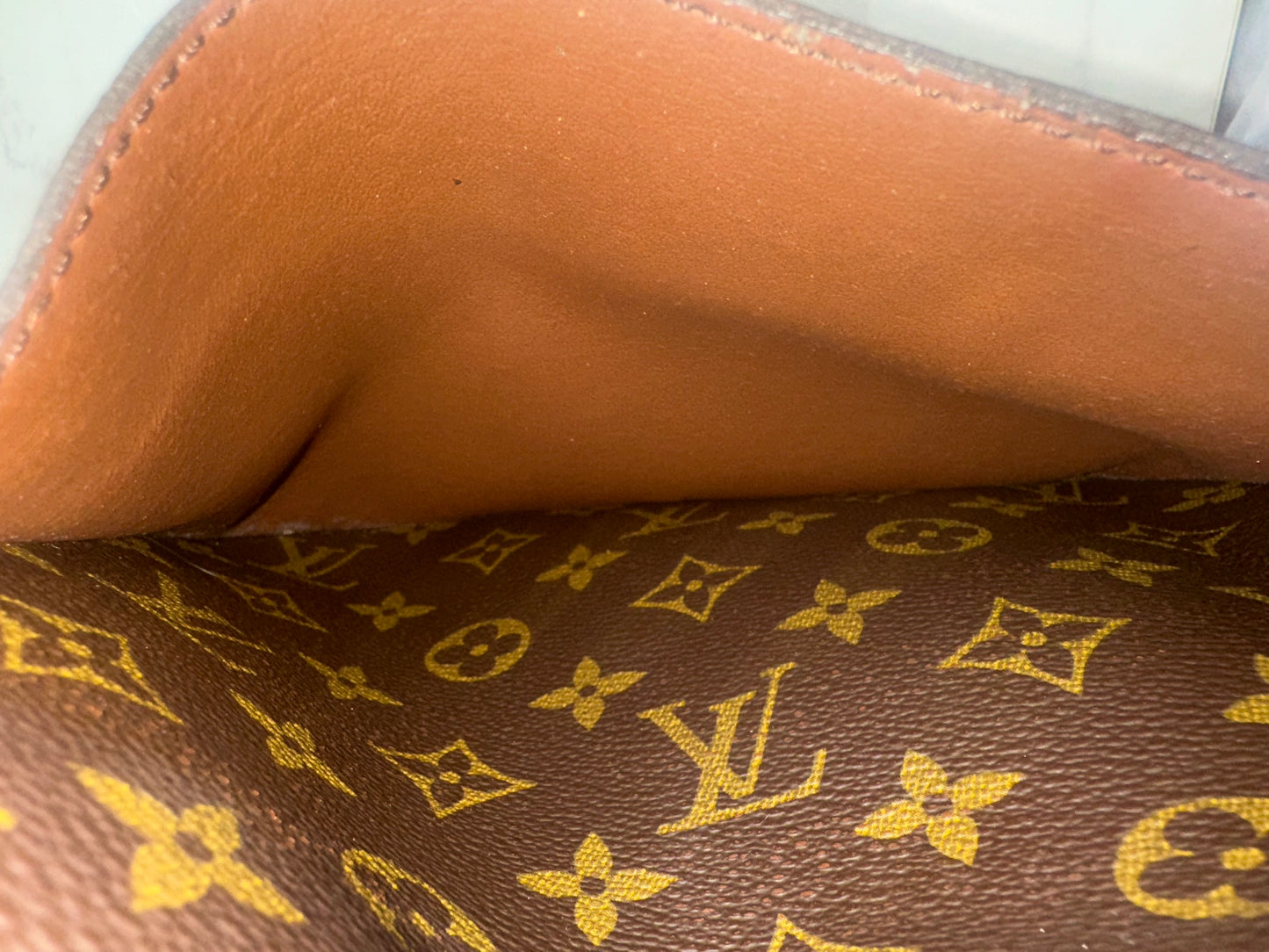 Louis Vuitton Saint Cloud GM