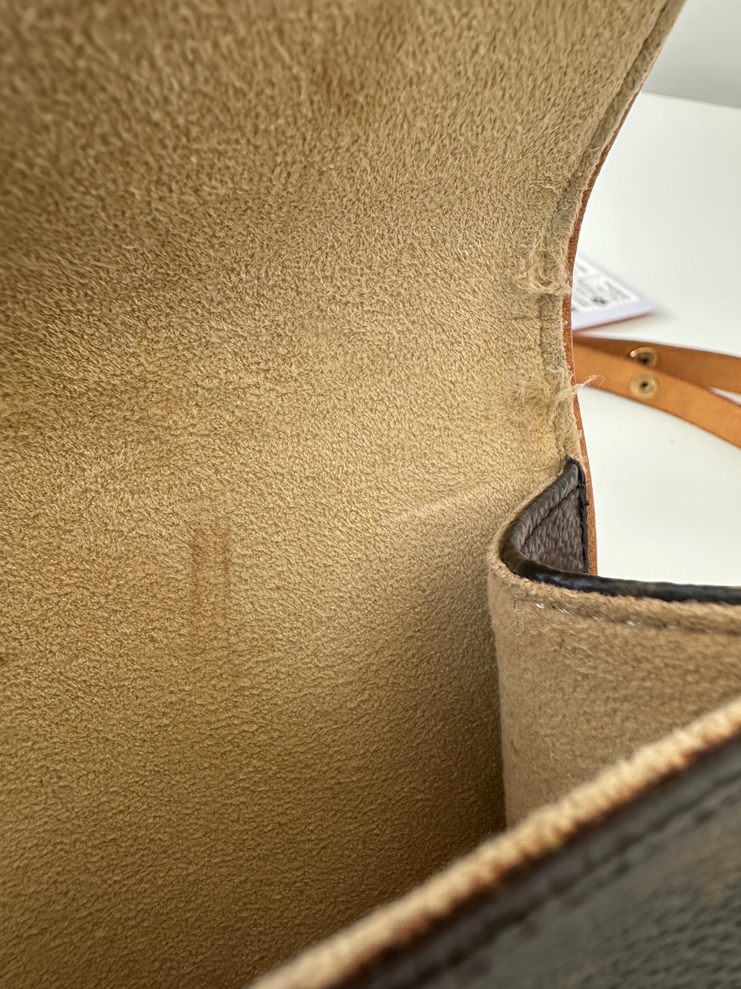 Louis Vuitton Florentine