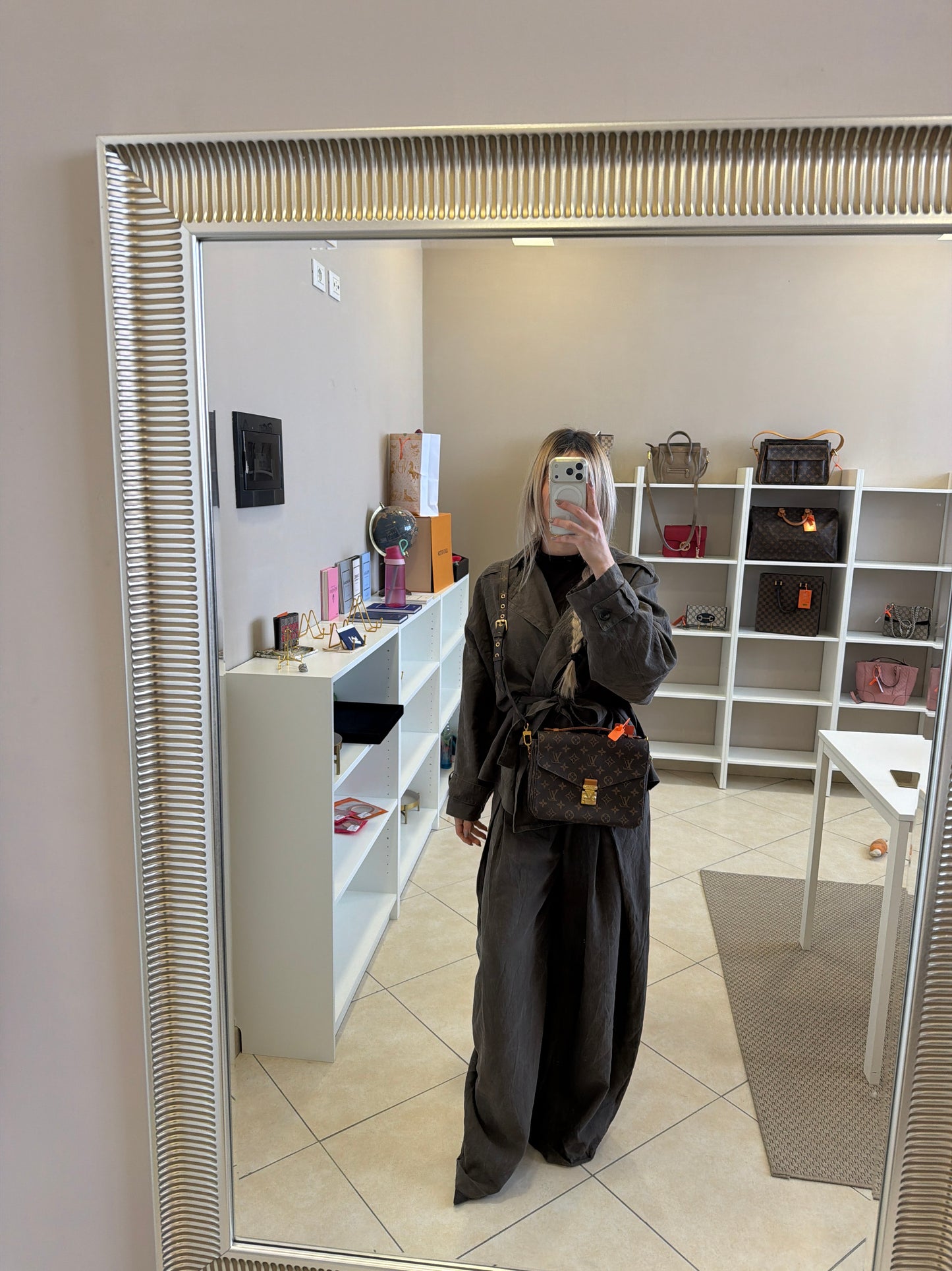 382659 - Louis Vuitton Metis