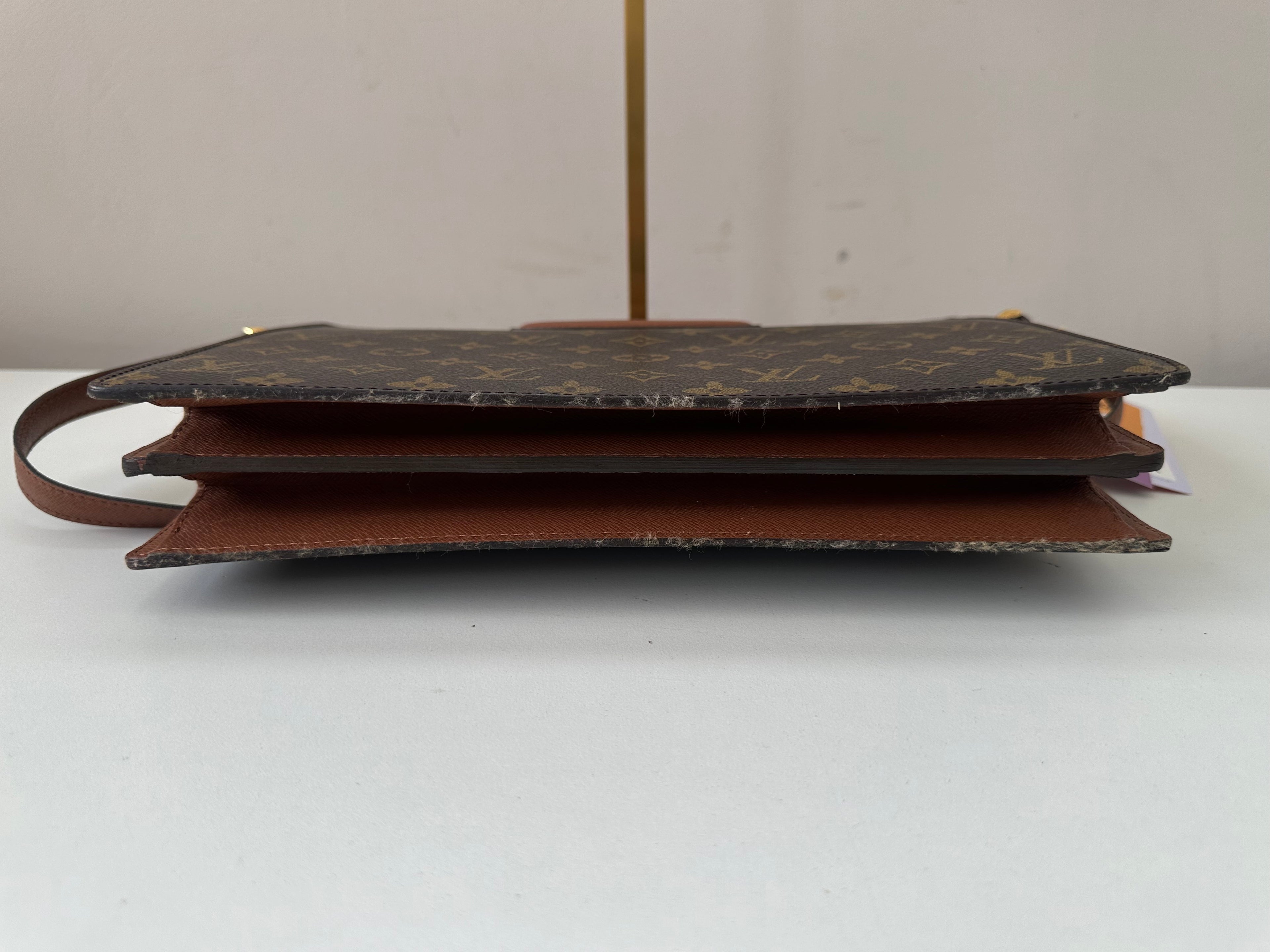 Louis Vuitton Courcelles