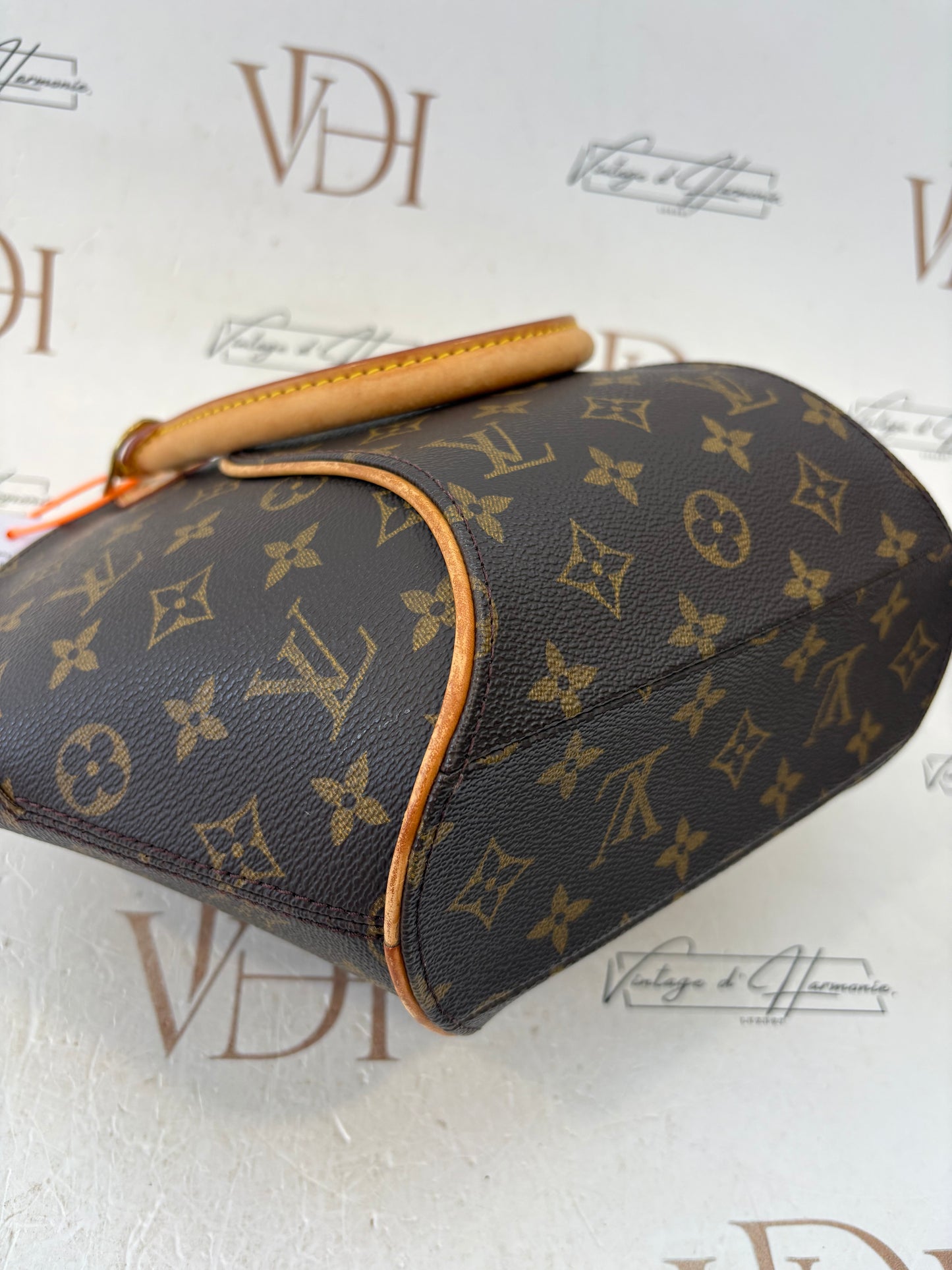017064 - Louis Vuitton Ellipse PM