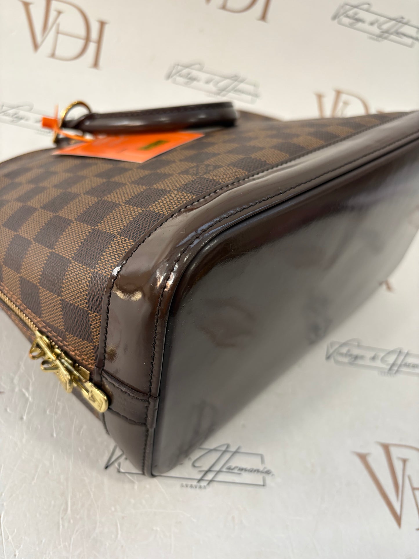 017861 - Louis Vuitton Alma Damier