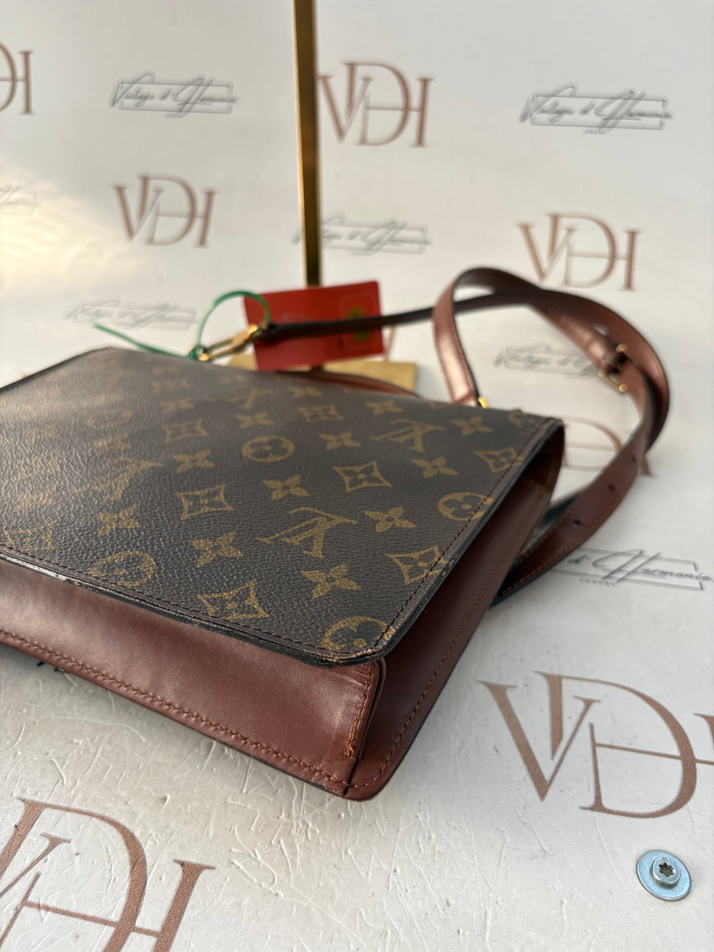 017174 - Louis Vuitton Monceau 26