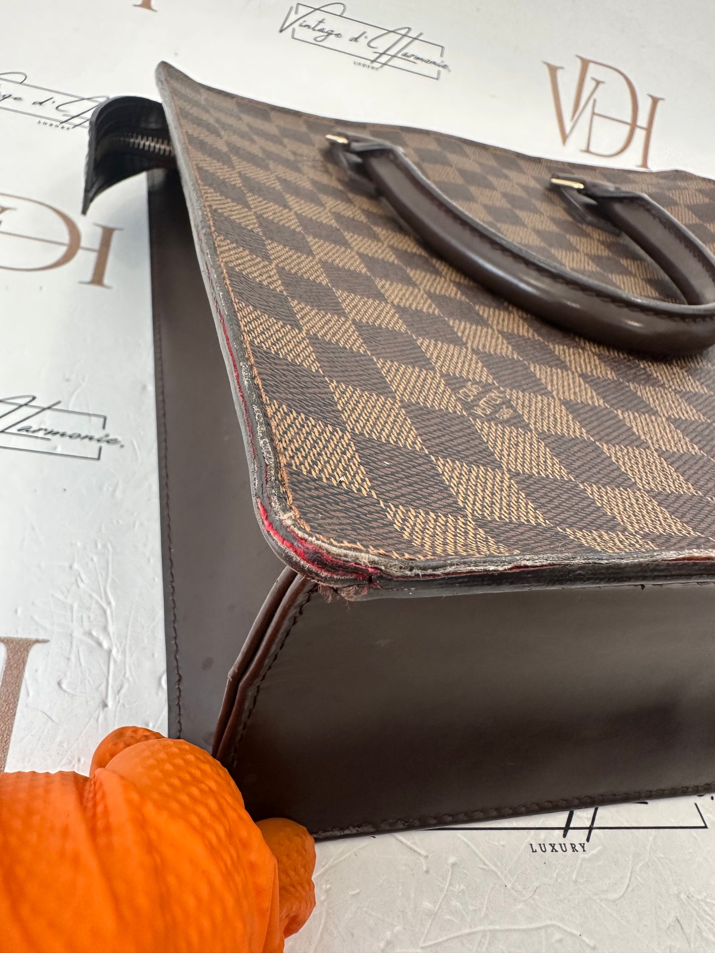 016871 - Louis Vuitton Venice PM
