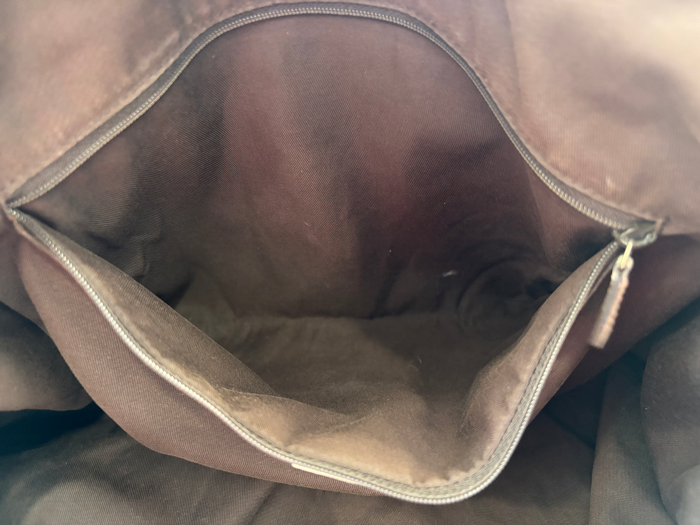 017070 - Gucci GG Tote