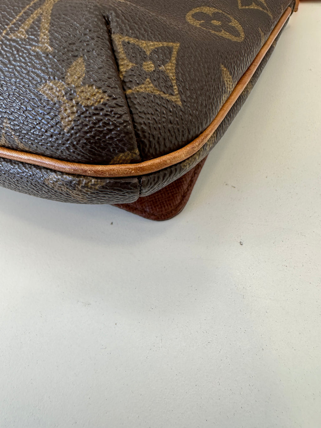 Louis Vuitton Musette Samba