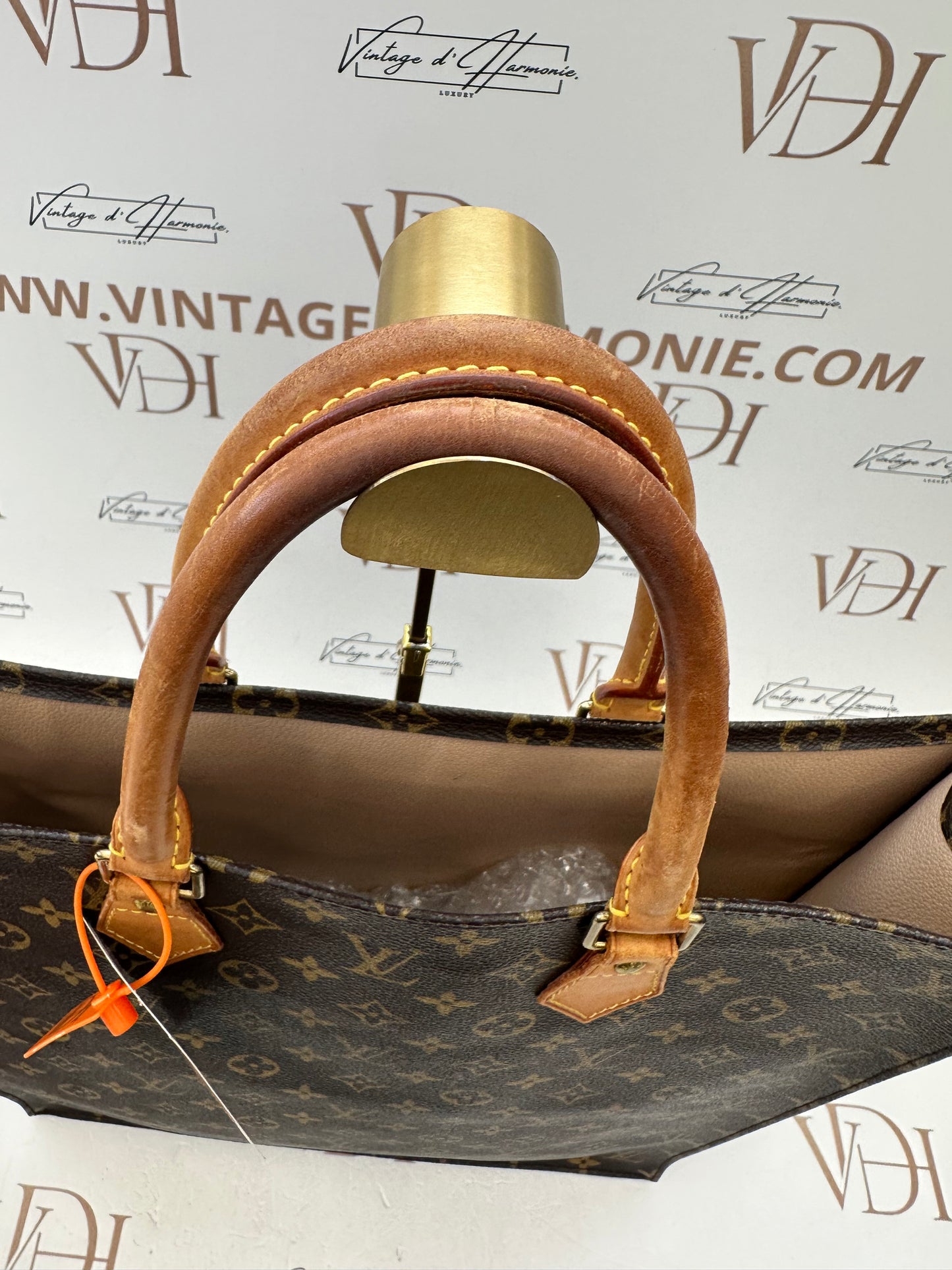 017905 - Louis Vuitton Sac Plat
