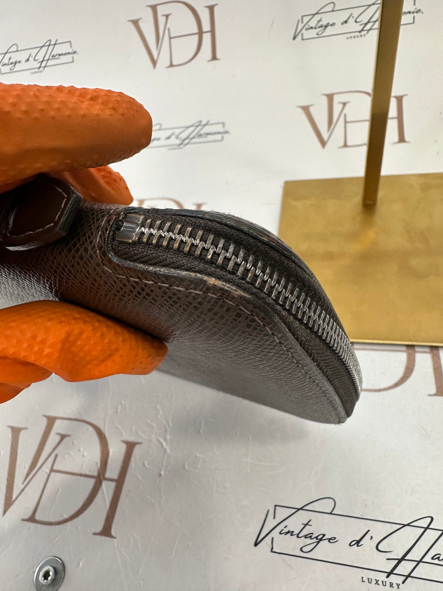 102624 - Louis Vuitton Atoll