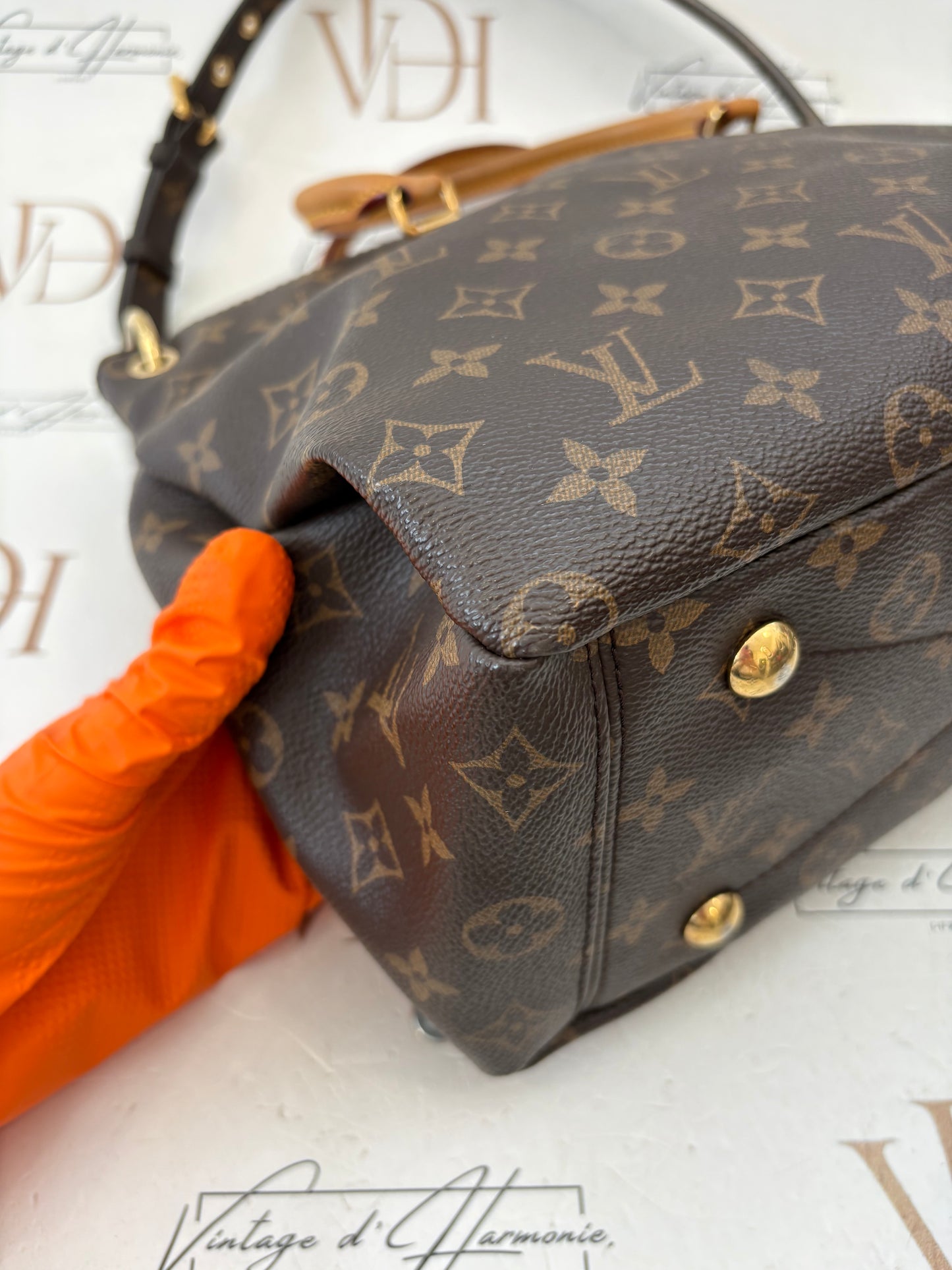 384141 - Louis Vuitton Pallas