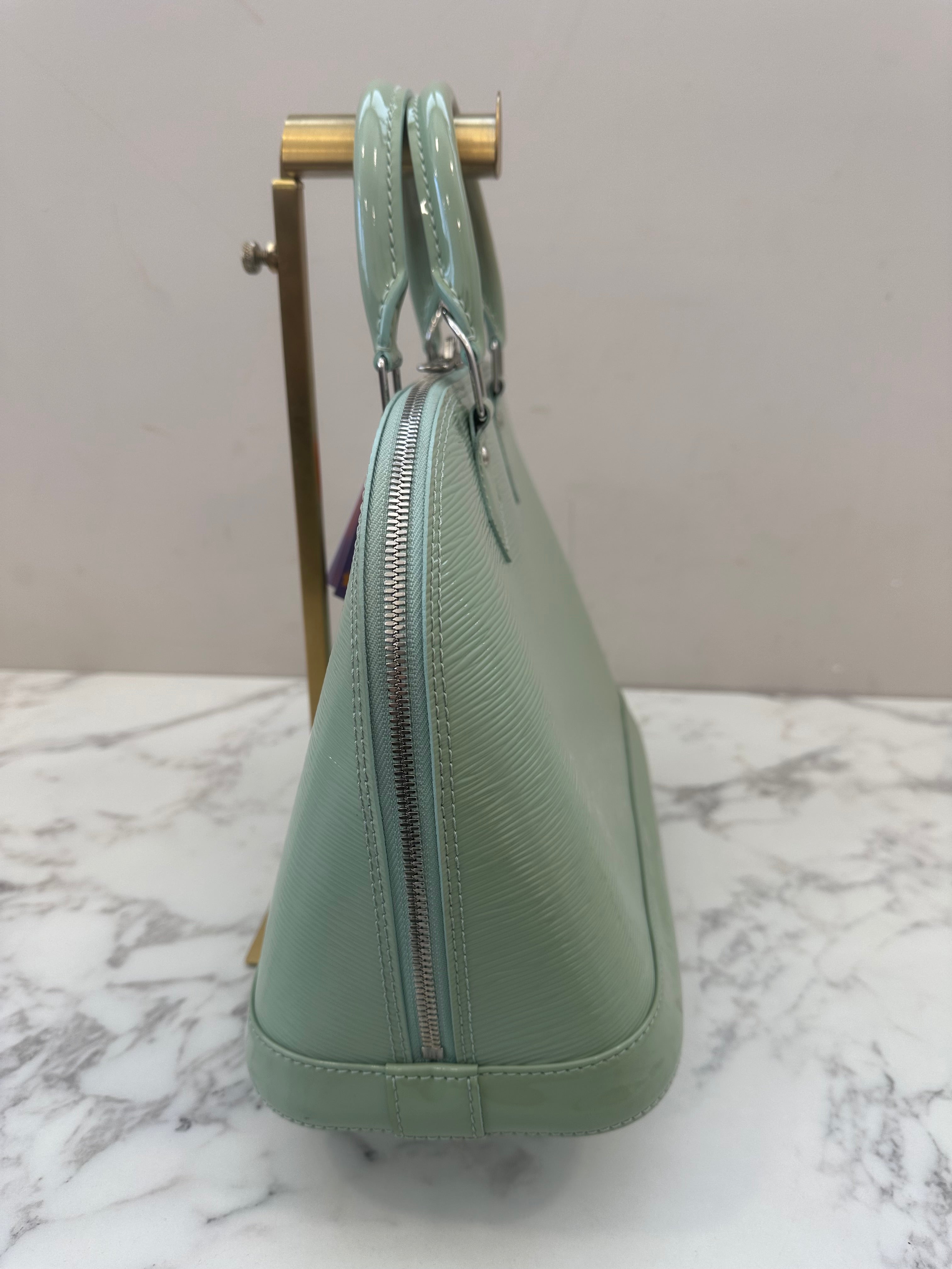Louis Vuitton Alma PM Epi Green