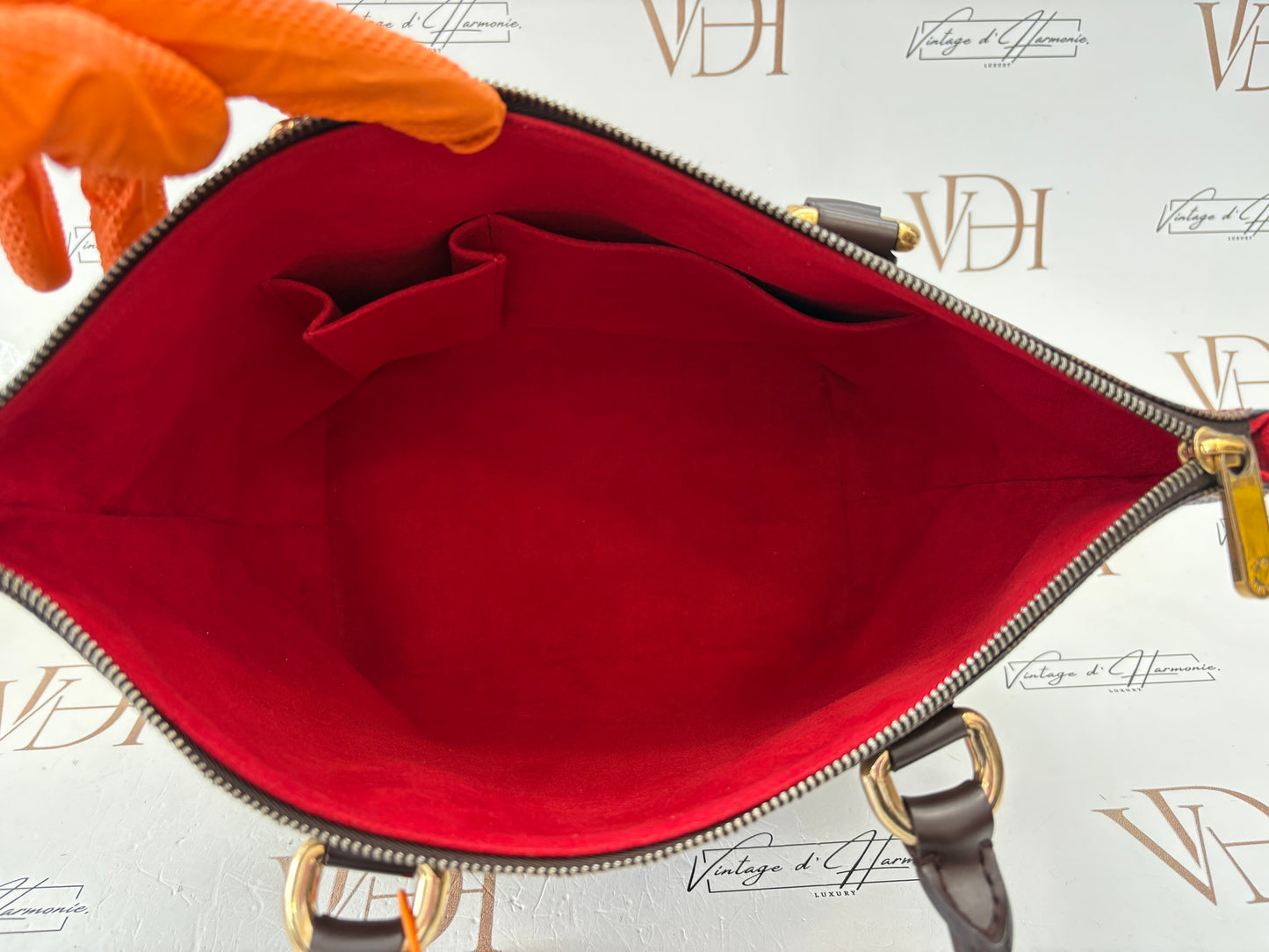 018900 - Louis Vuitton Saleya