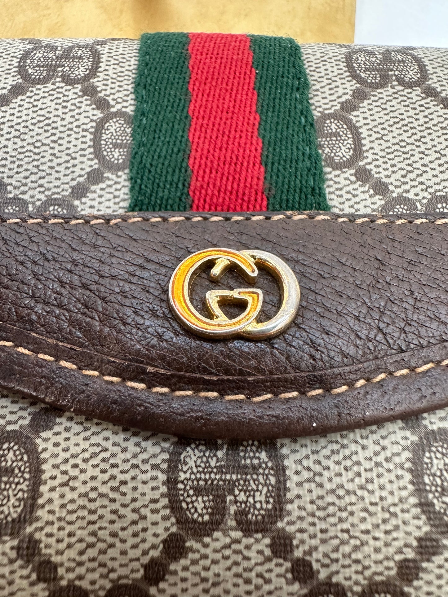 383046 - Gucci Pochette