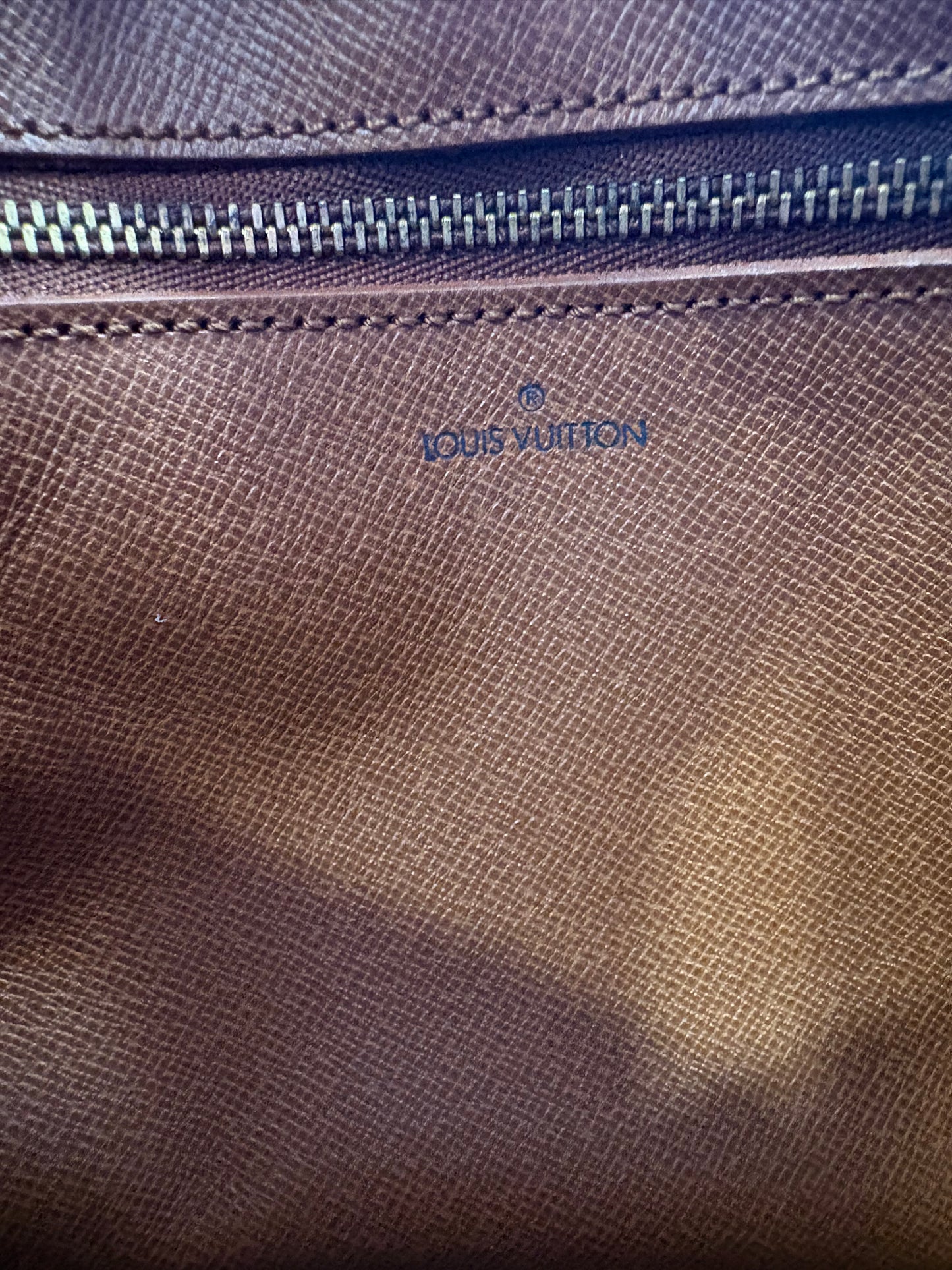 016922 - Louis Vuitton Marly Dragonne GM