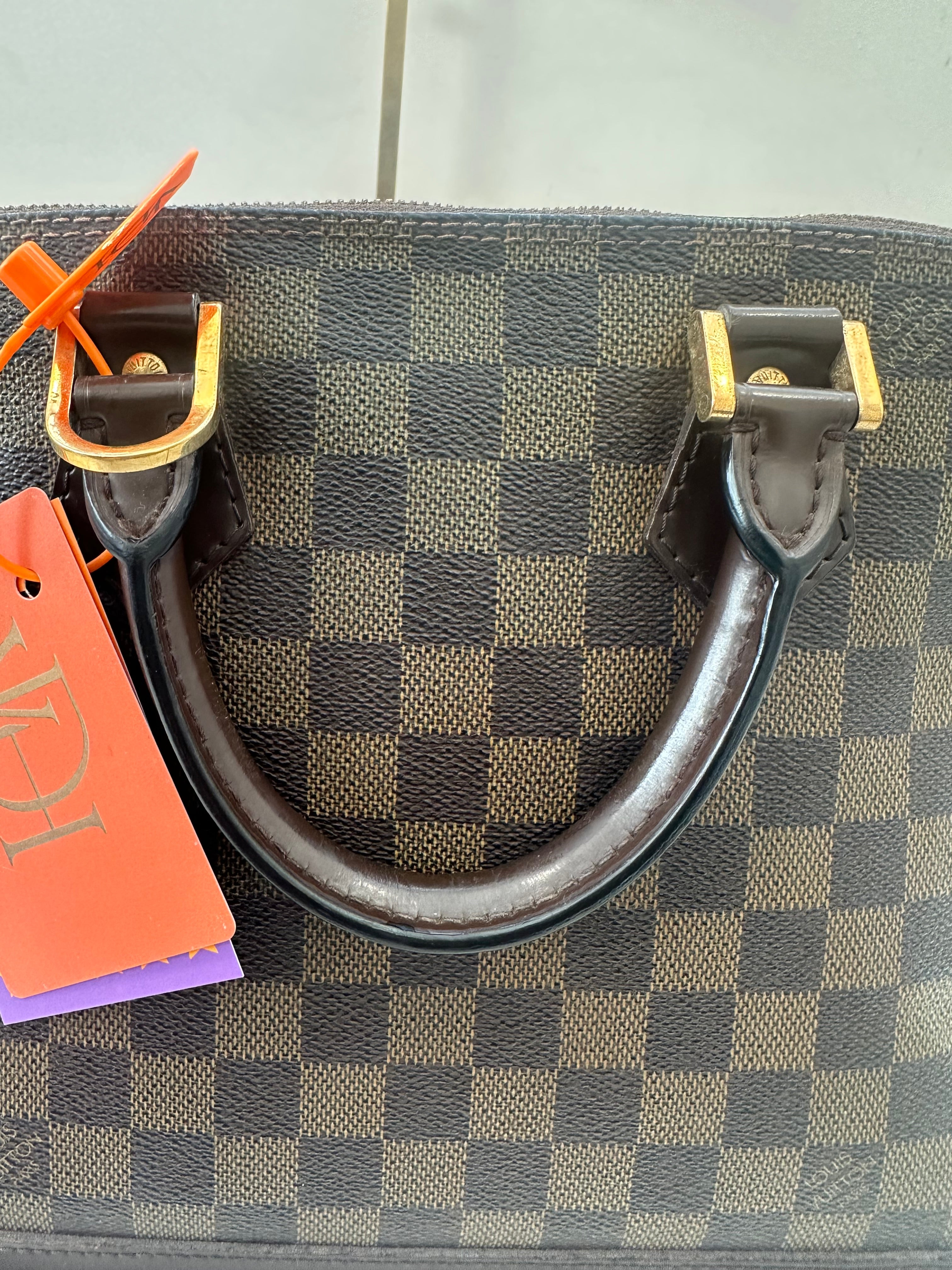 Louis Vuitton Alma PM Ebene