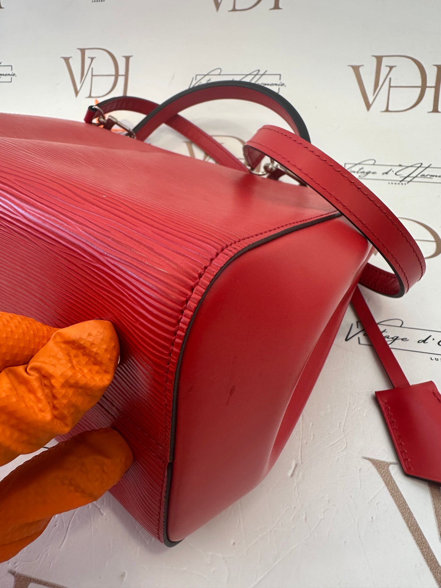 382649 - Louis Vuitton Cluny