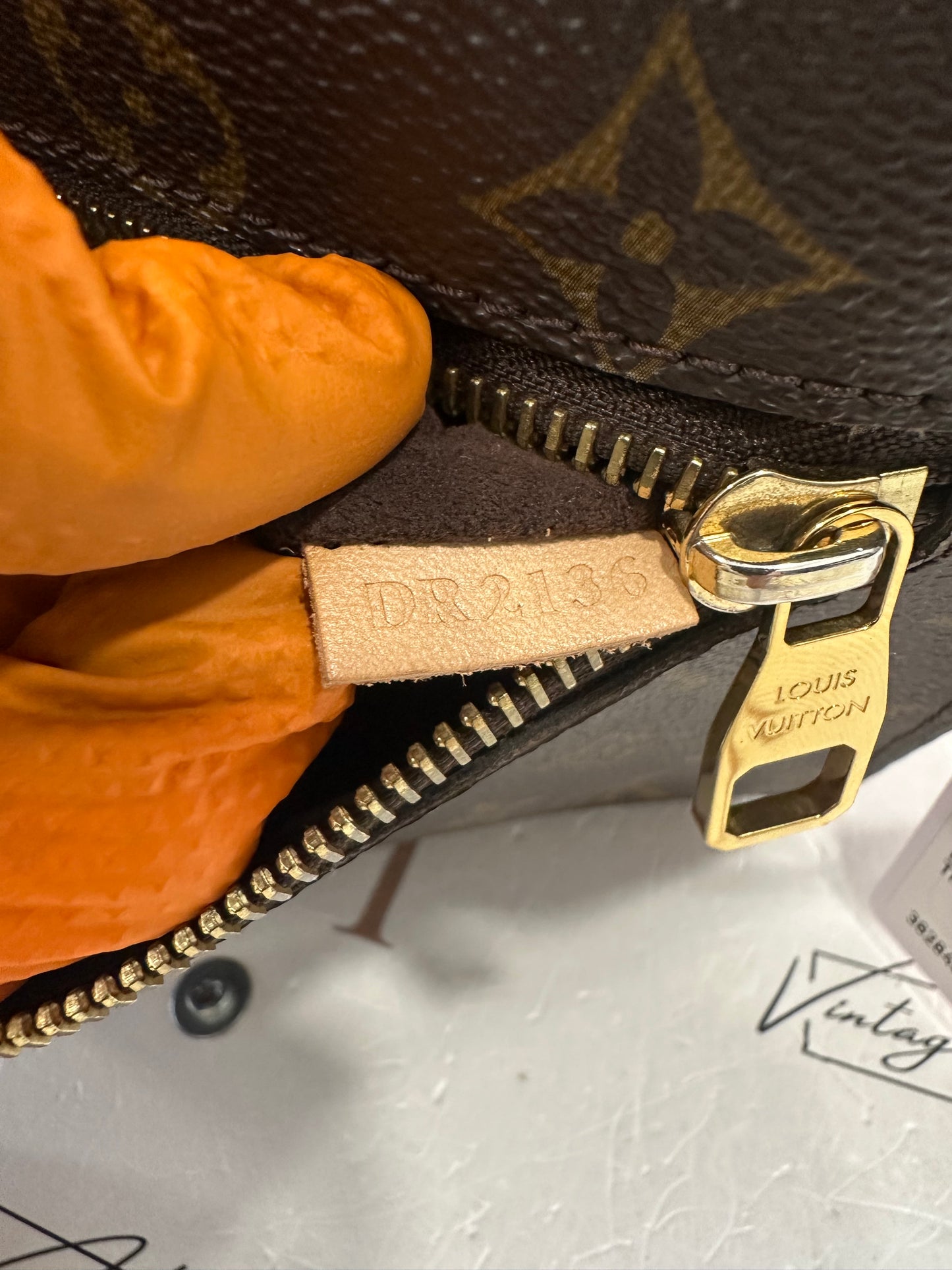 382848 - Louis Vuitton Metis
