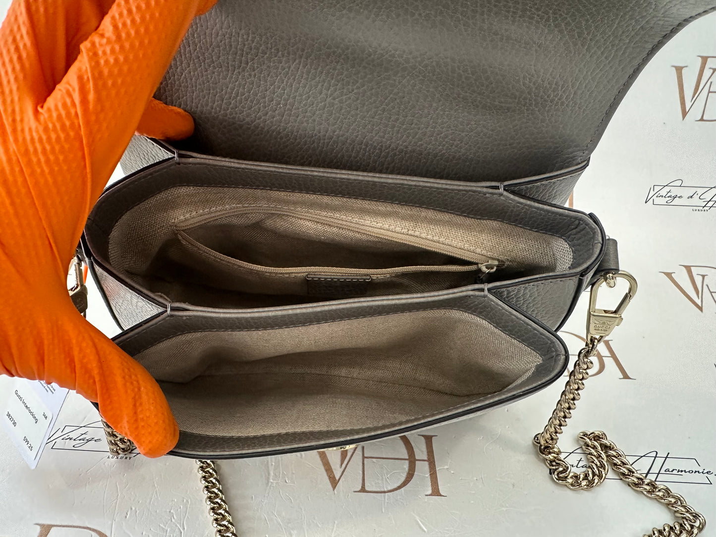 382730 - Gucci Interlocking