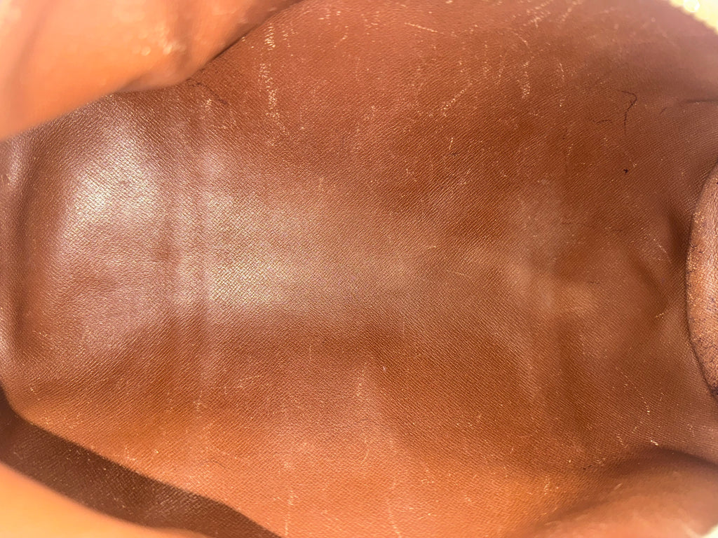 Louis Vuitton Papillon 30