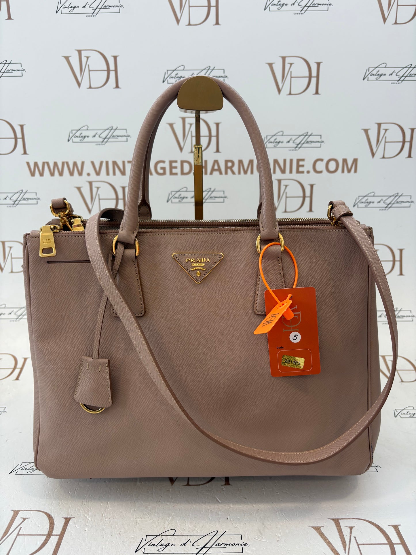 201403 - Prada Galleria