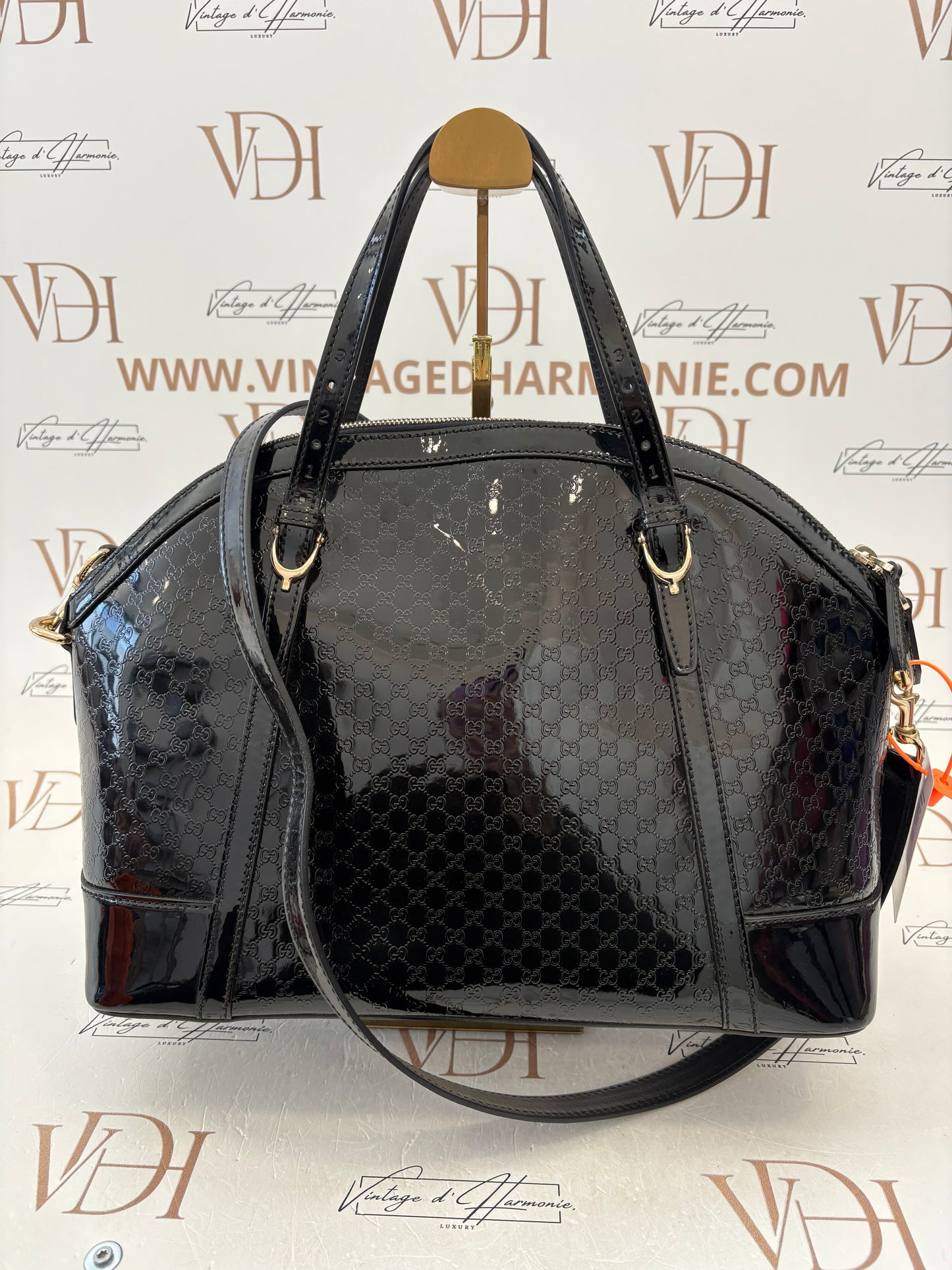 383210 - Gucci Black