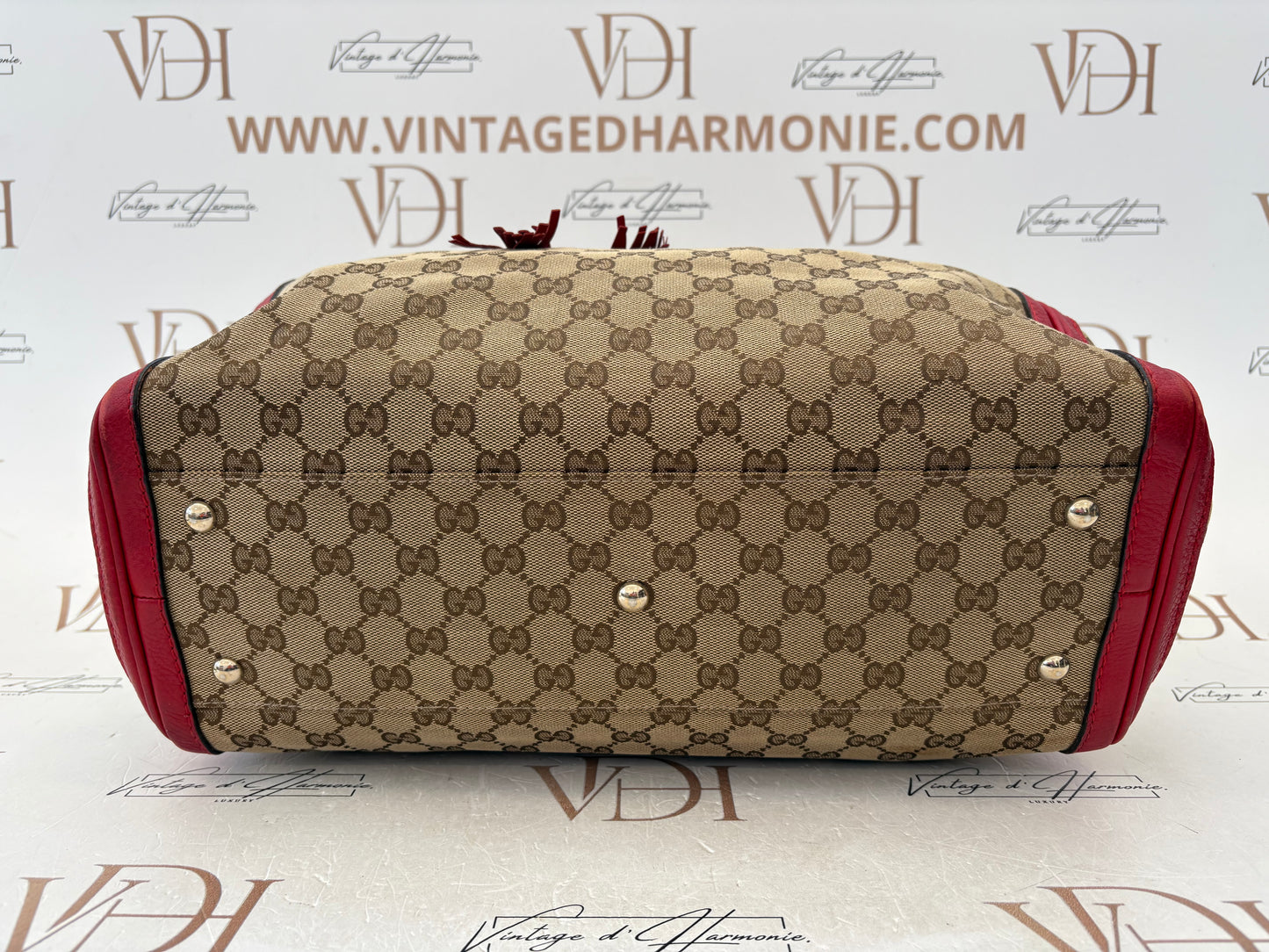 383624 - Gucci Bella