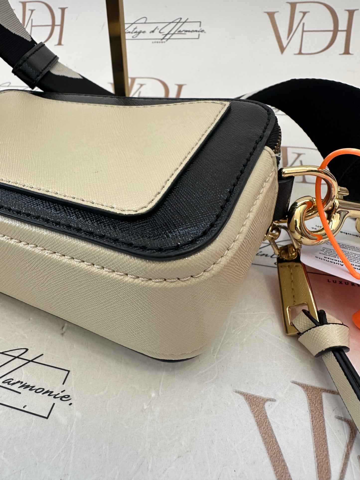 382207 - Marc Jacobs Sanpshot
