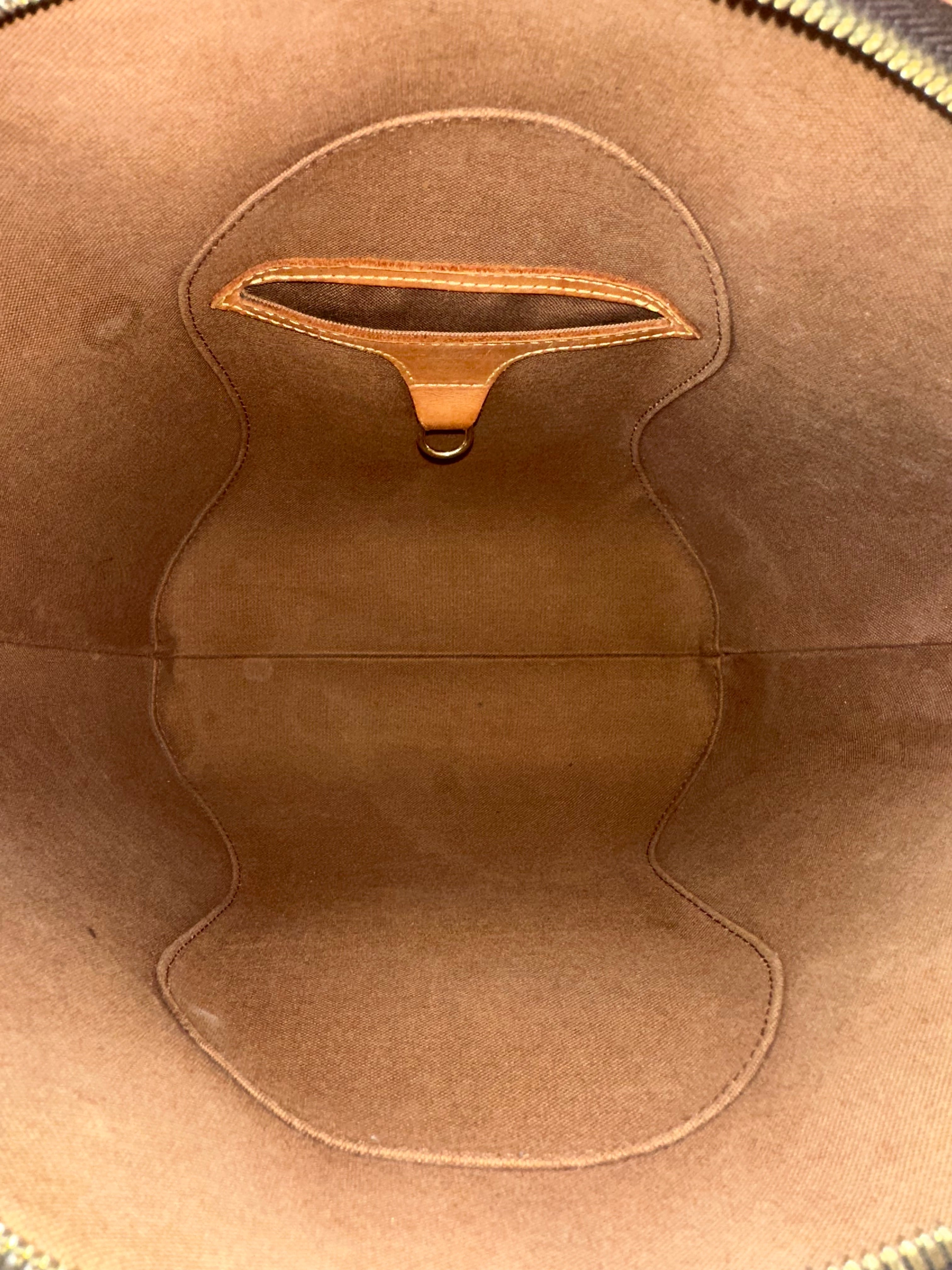 Louis Vuitton Ellipse MM